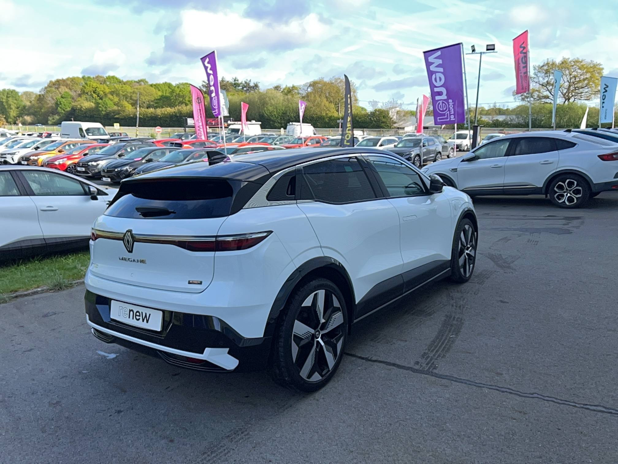 Vente en ligne Renault Megane E-Tech  EV60 220 ch optimum charge au prix de 23 990 €