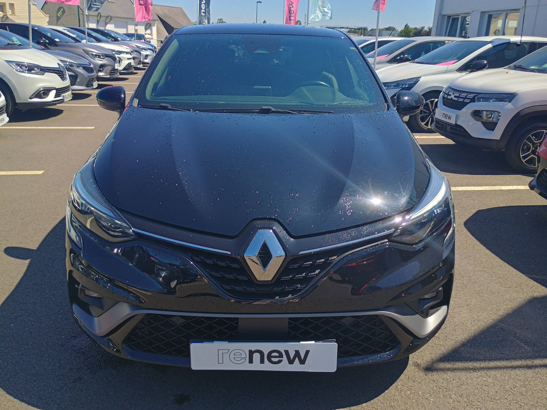 Vente en ligne Renault Clio 5 Clio TCe 140 au prix de 17 800 €