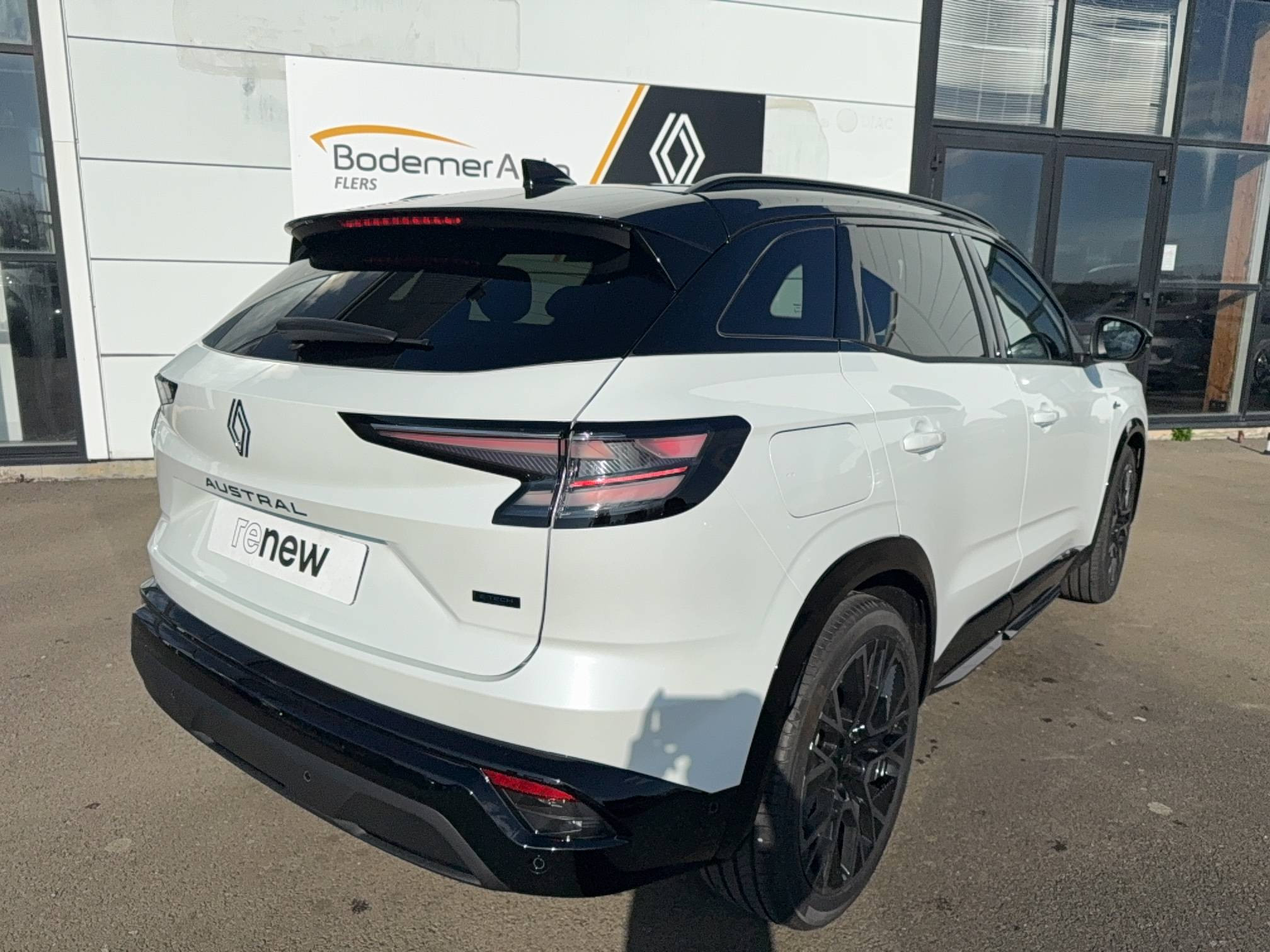 Vente en ligne Renault Austral  full hybrid E-Tech 200 ch au prix de 44 980 €