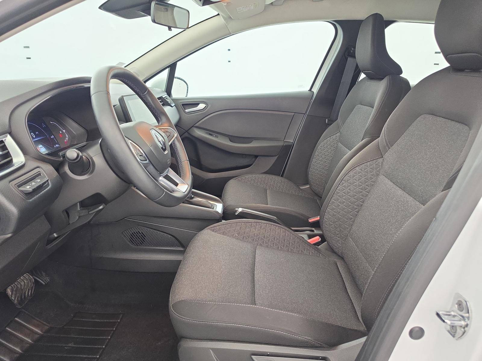Vente en ligne Renault Clio 5 Clio E-Tech 140 - 21N au prix de 14 890 €