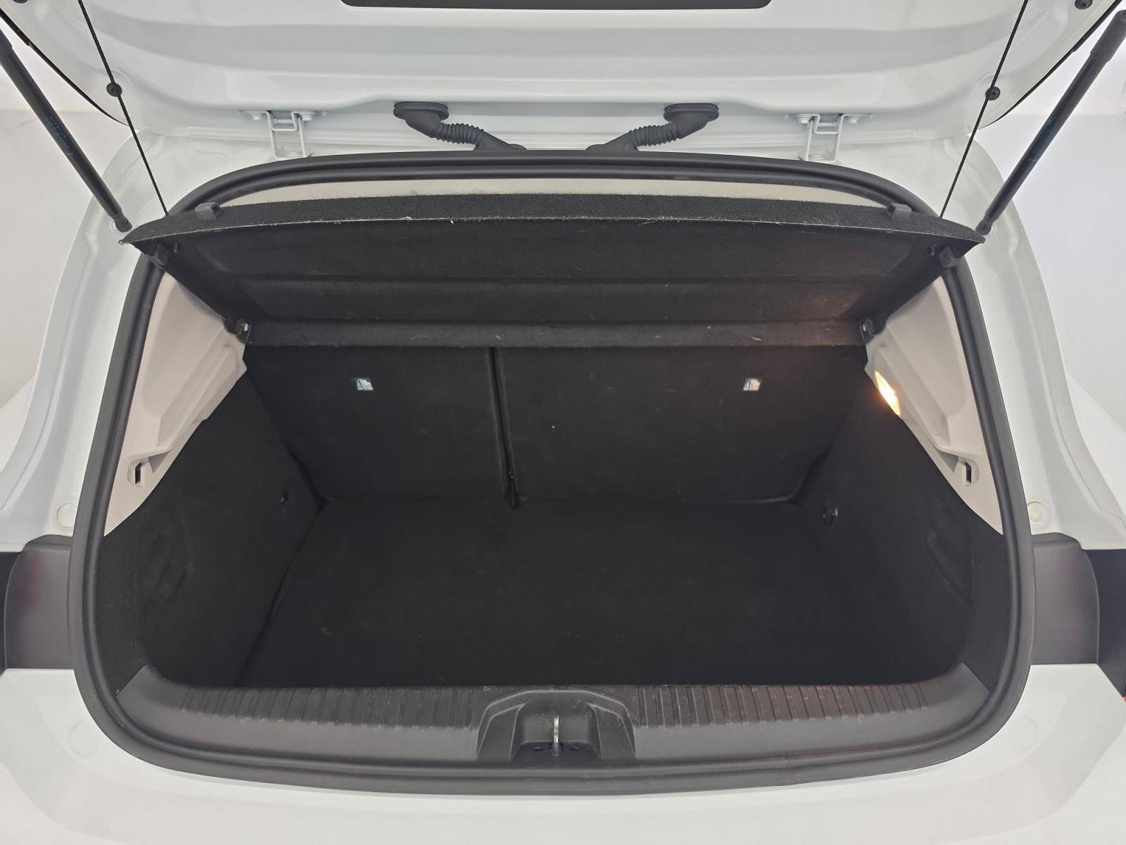 Vente en ligne Renault Clio 5 Clio E-Tech full hybrid 145 au prix de 13 791 €