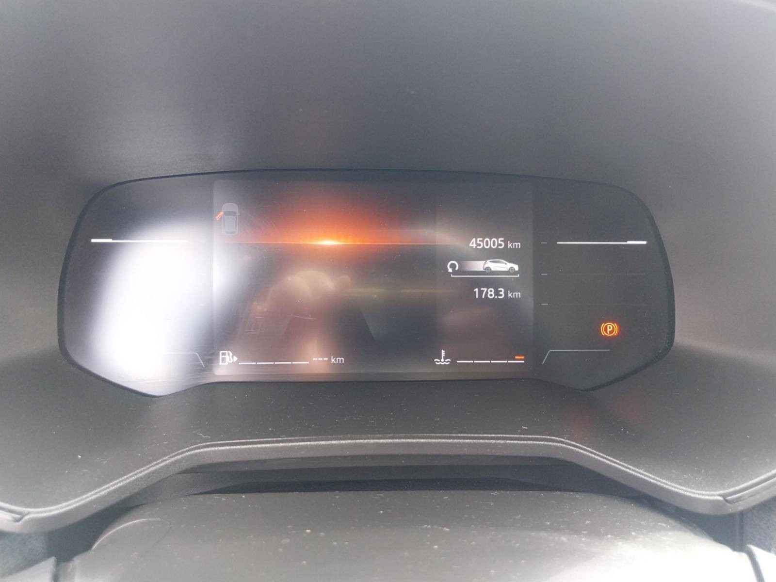 Vente en ligne Renault Clio 5 Clio Blue dCi 100 ch GSR2 au prix de 15 990 €