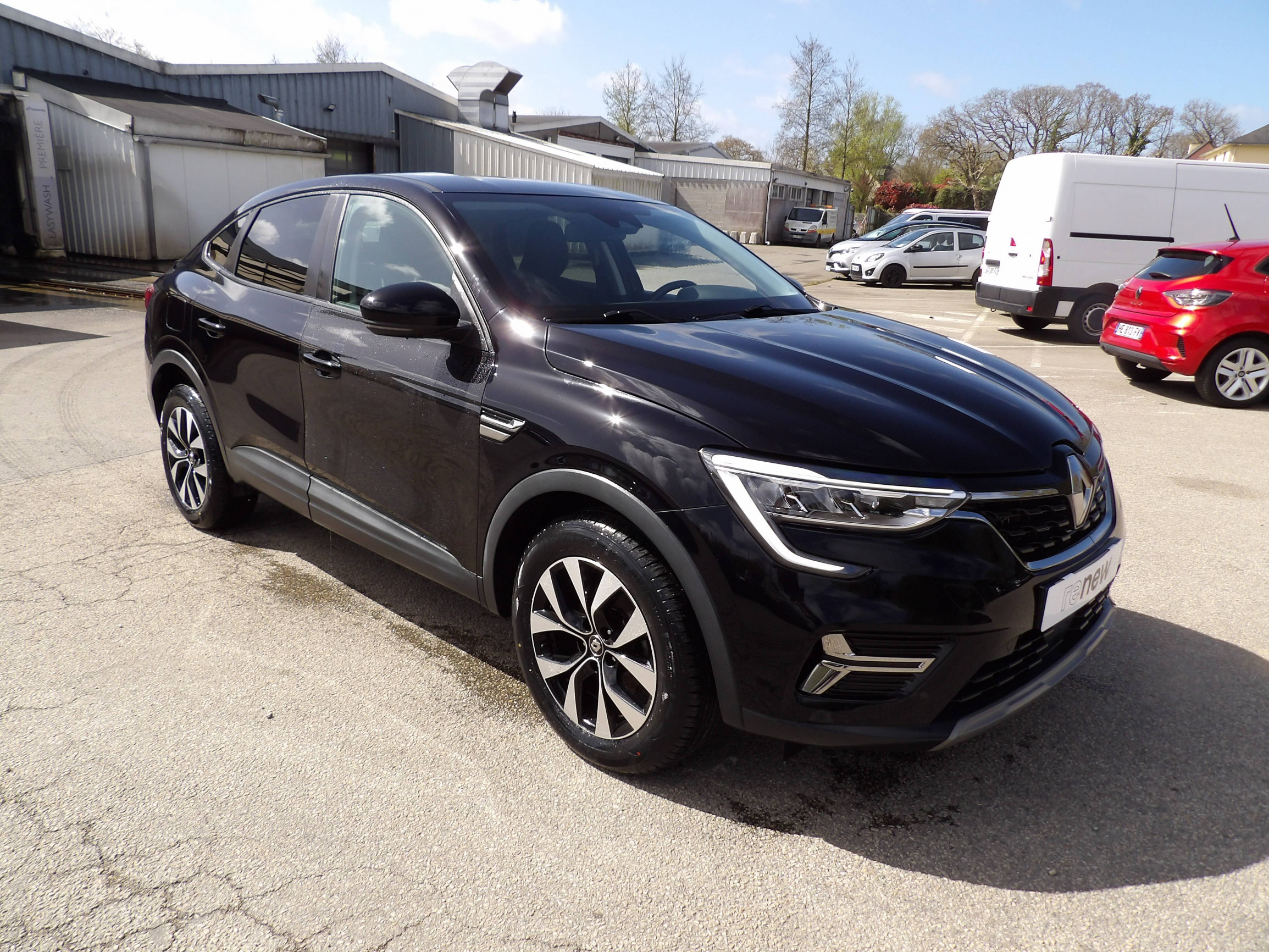 Vente en ligne Renault Arkana  E-Tech hybride 145 - 22 au prix de 19 999 €