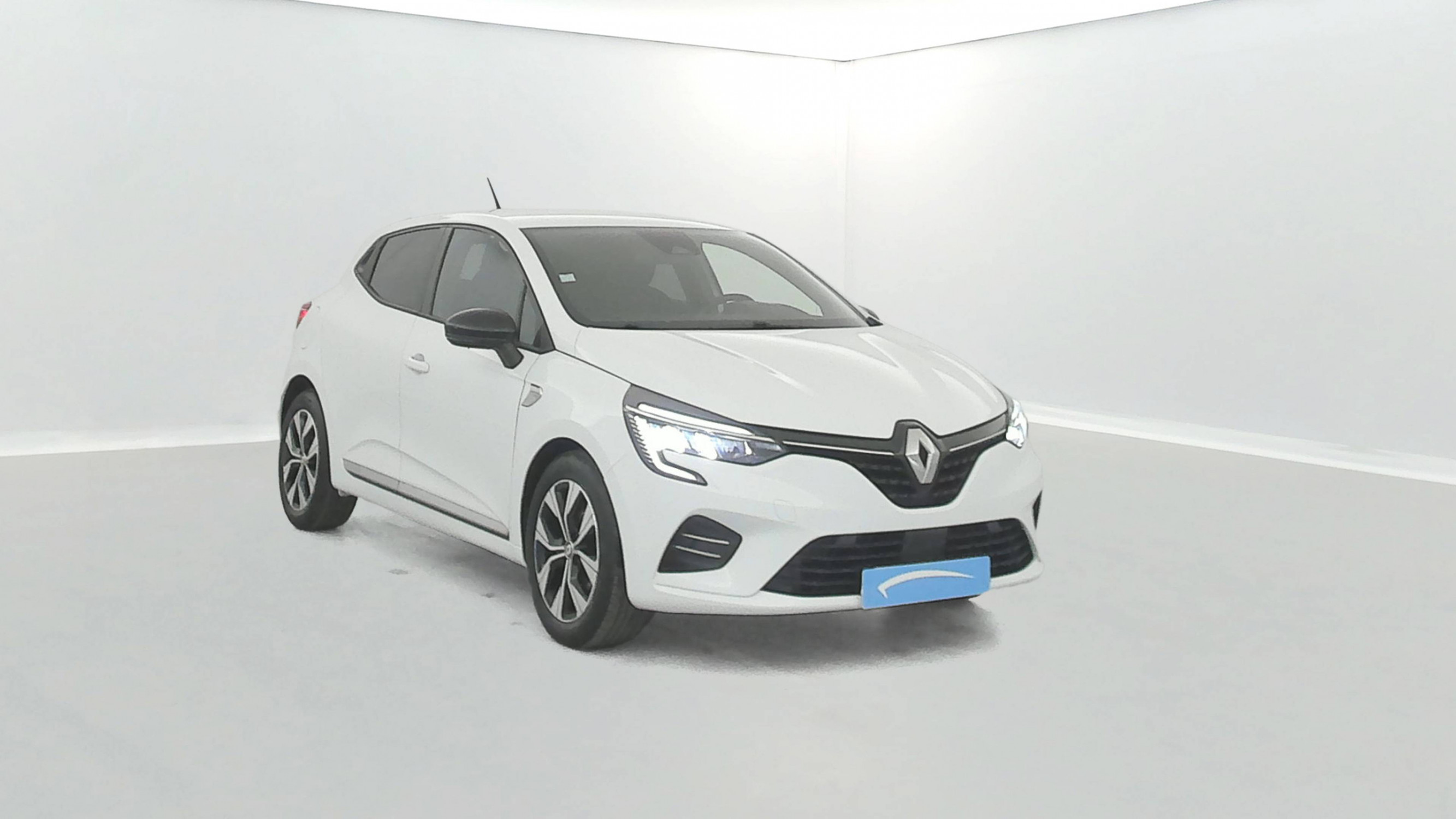 Vente en ligne Renault Clio 5 Clio TCe 90 - 21N au prix de 14 290 €