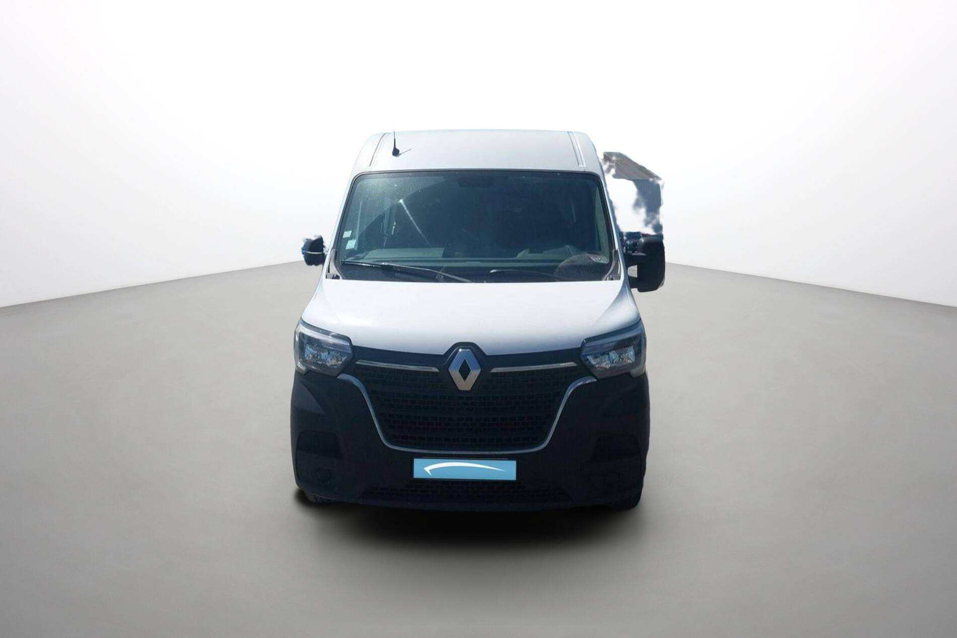 Vente en ligne Renault Master Fourgon MASTER CA TRAC F3500 L3H2 BLUE DCI 135 au prix de 24 990 €