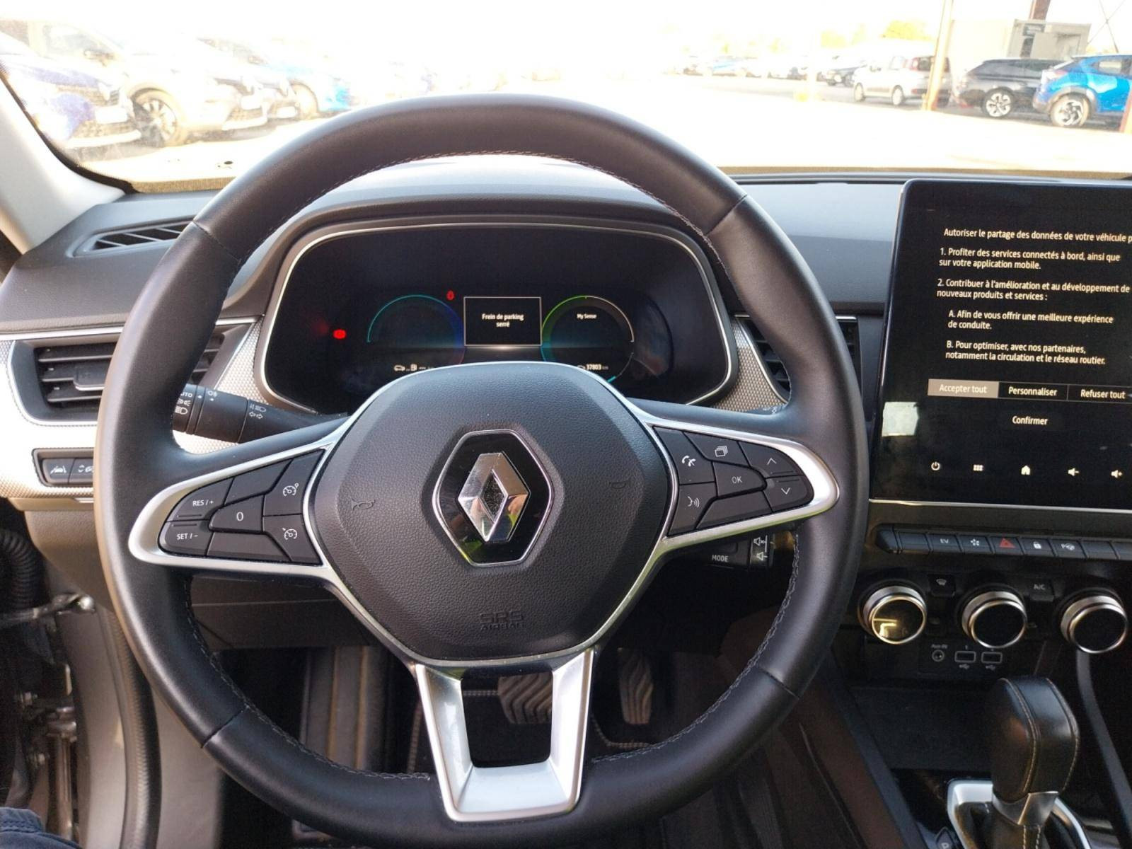 Vente en ligne Renault Arkana  E-Tech hybride 145 - 22 au prix de 20 990 €