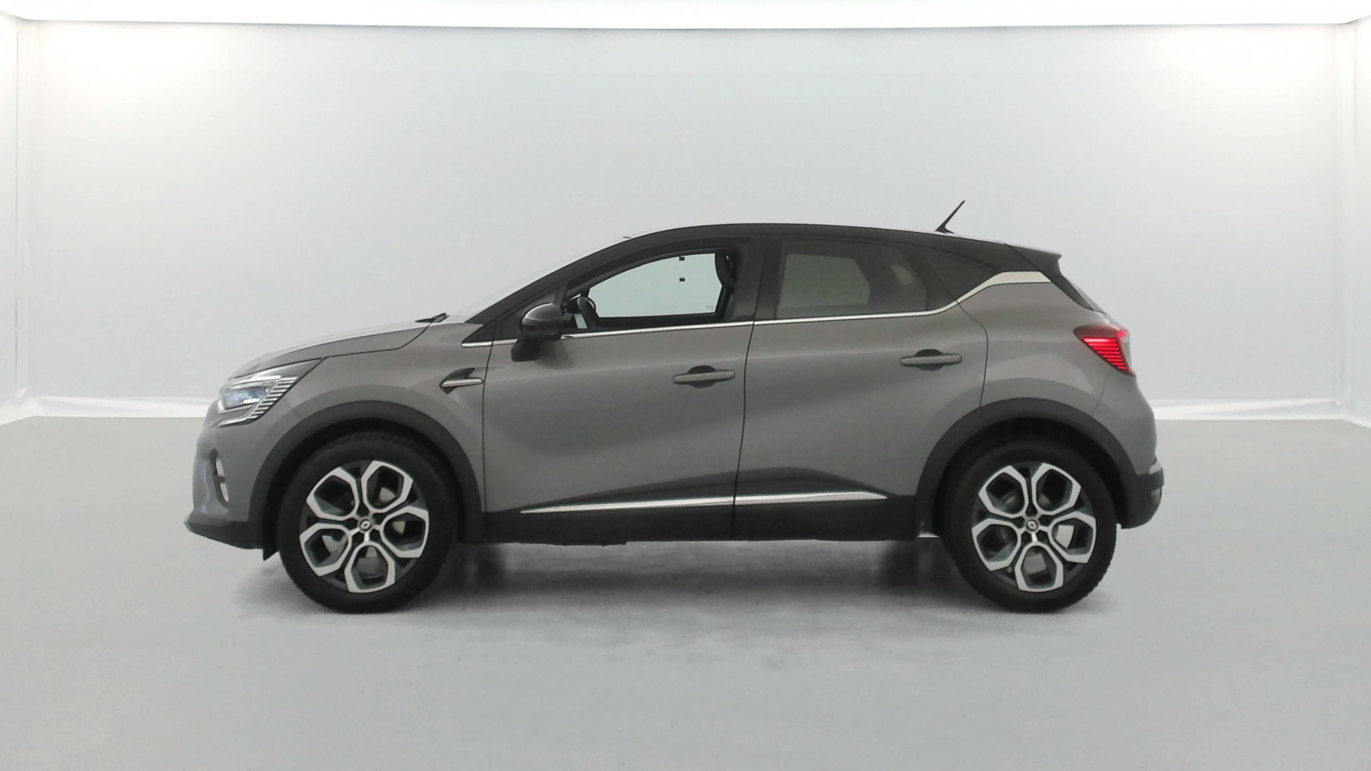 Vente en ligne Renault Captur  TCe 90 - 21 au prix de 13 990 €