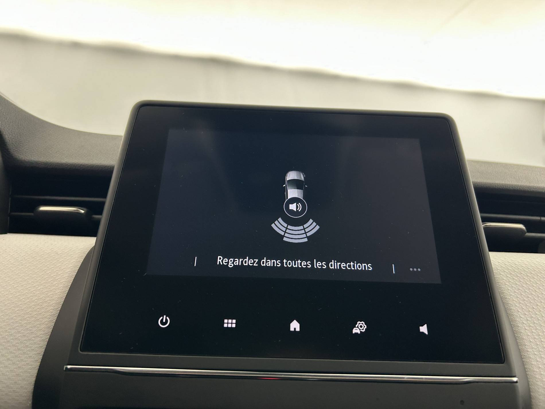 Vente en ligne Renault Clio 5 Clio SCe 65 au prix de 13 990 €