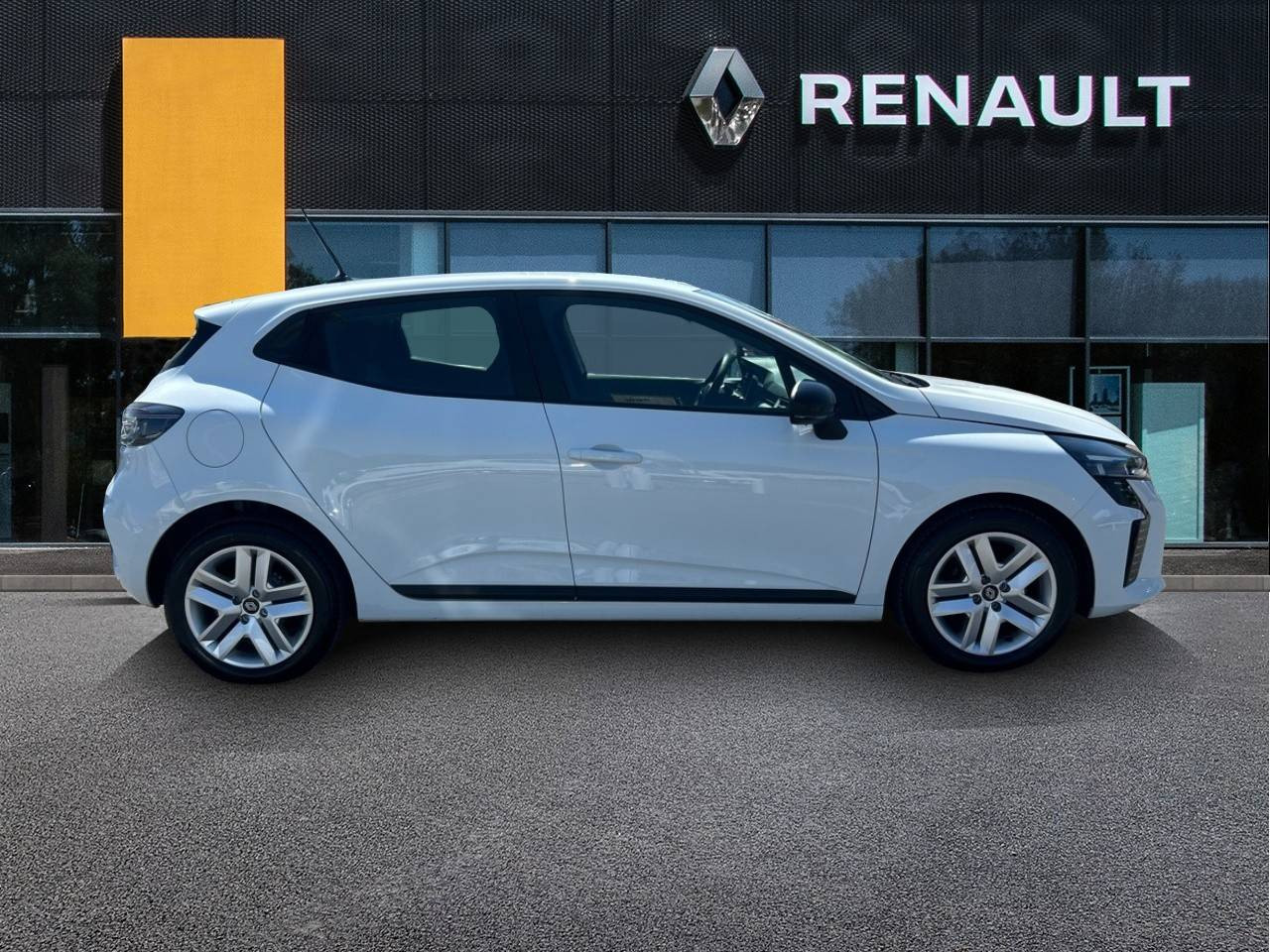 Vente en ligne Renault Clio 5 Clio SCe 65 ch GSR2 au prix de 14 990 €