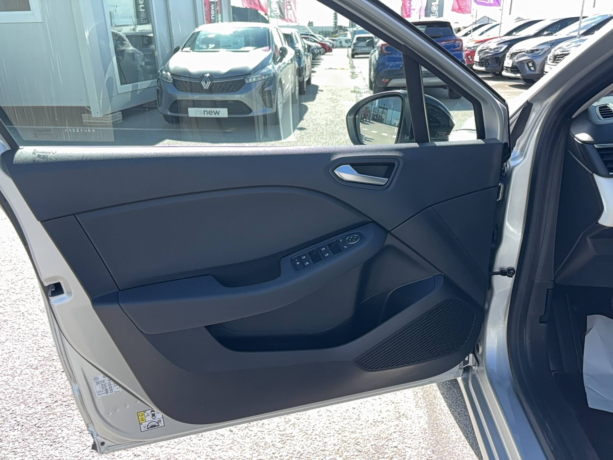 Vente en ligne Renault Clio 5 Clio TCe 90 au prix de 14 290 €