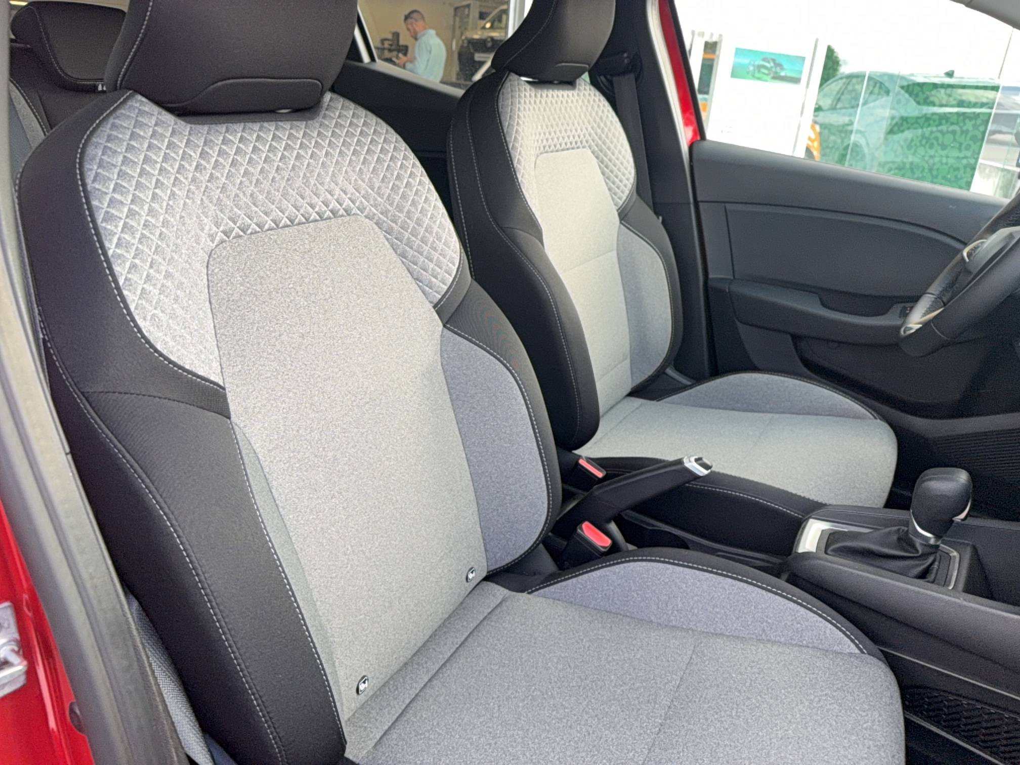 Vente en ligne Renault Clio 5 Clio E-Tech full hybrid 145 ch GSR2 au prix de 19 260 €