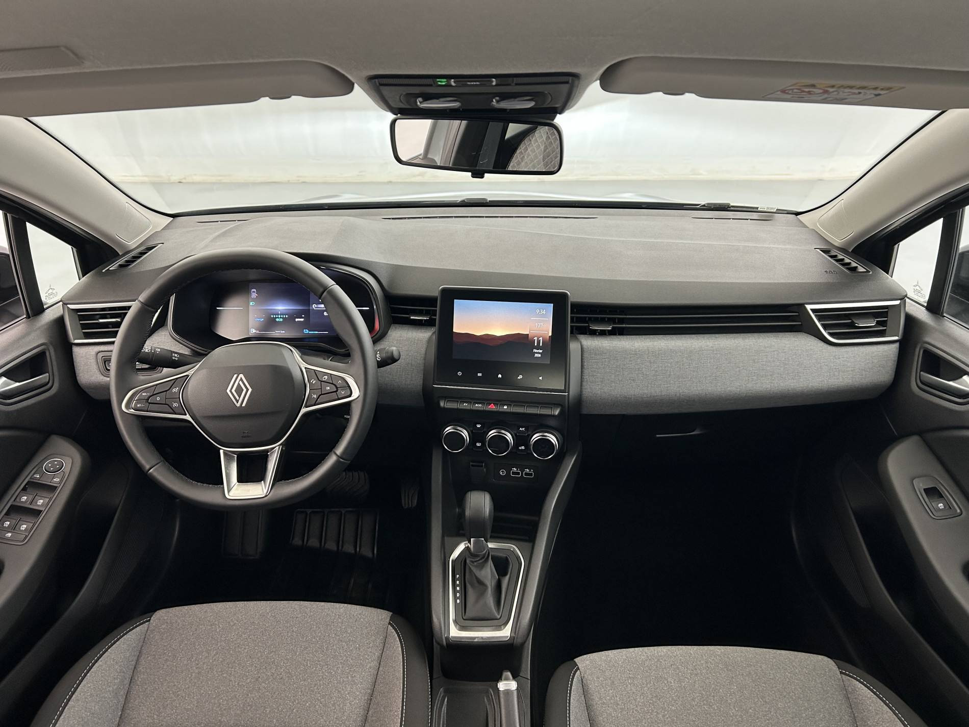 Vente en ligne Renault Clio 5 Clio E-Tech full hybrid 145 ch GSR2 au prix de 19 900 €