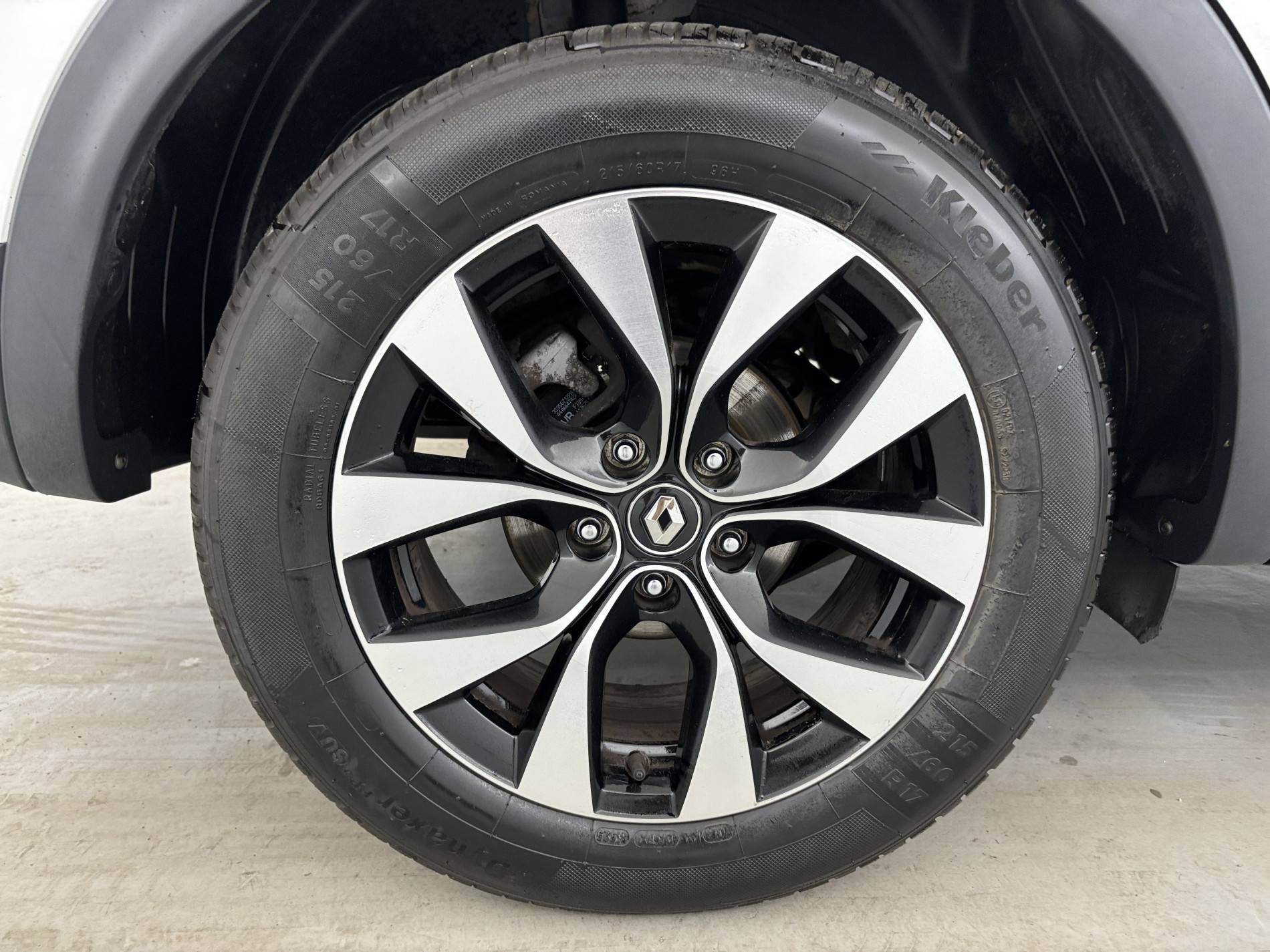 Vente en ligne Renault Arkana  E-Tech hybride 145 - 22 au prix de 17 590 €