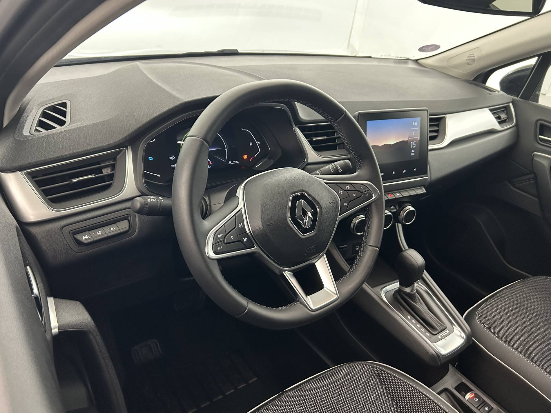 Vente en ligne Renault Captur  E-Tech full hybrid 145 au prix de 20 690 €