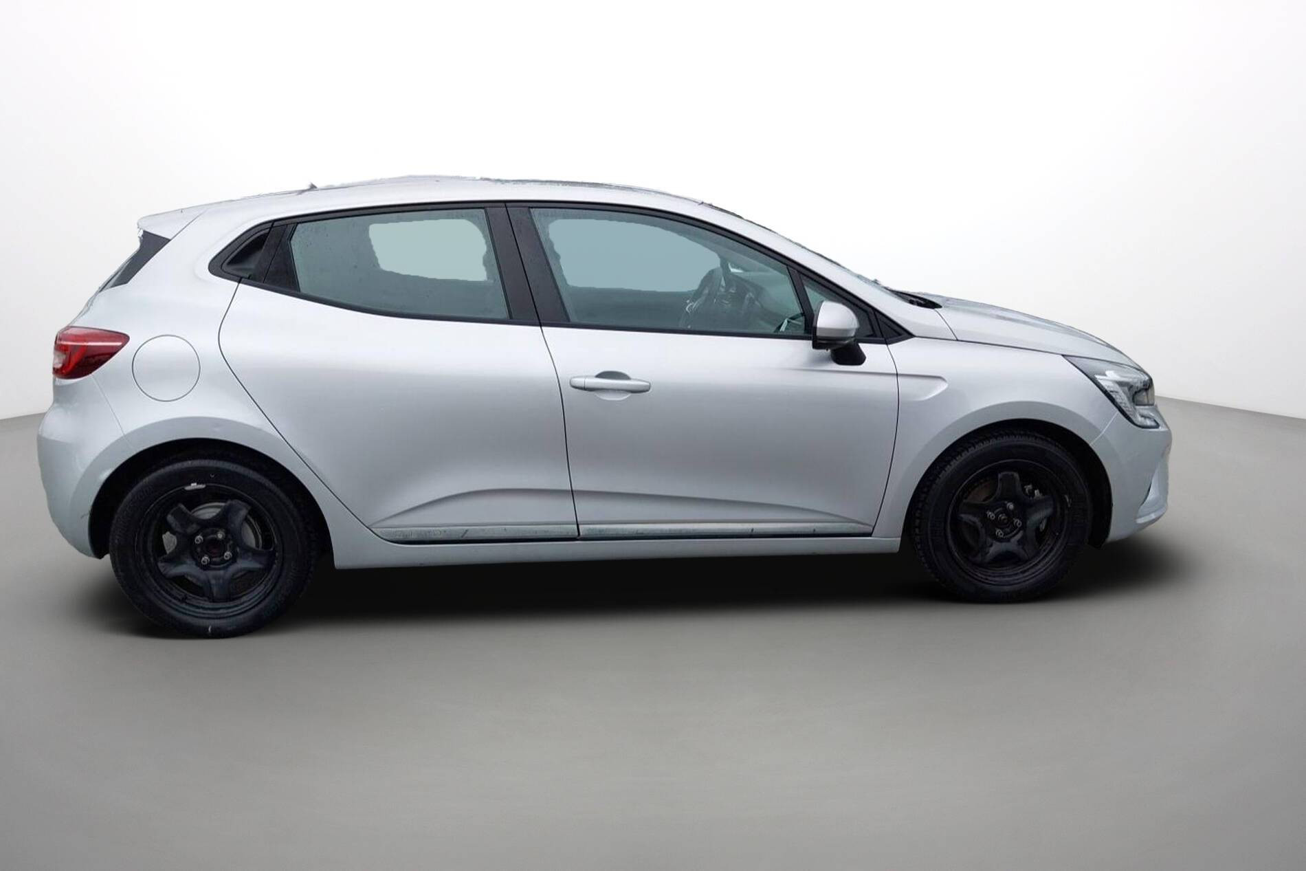 Vente en ligne Renault Clio 5 Clio E-Tech 140 - 21N au prix de 15 490 €