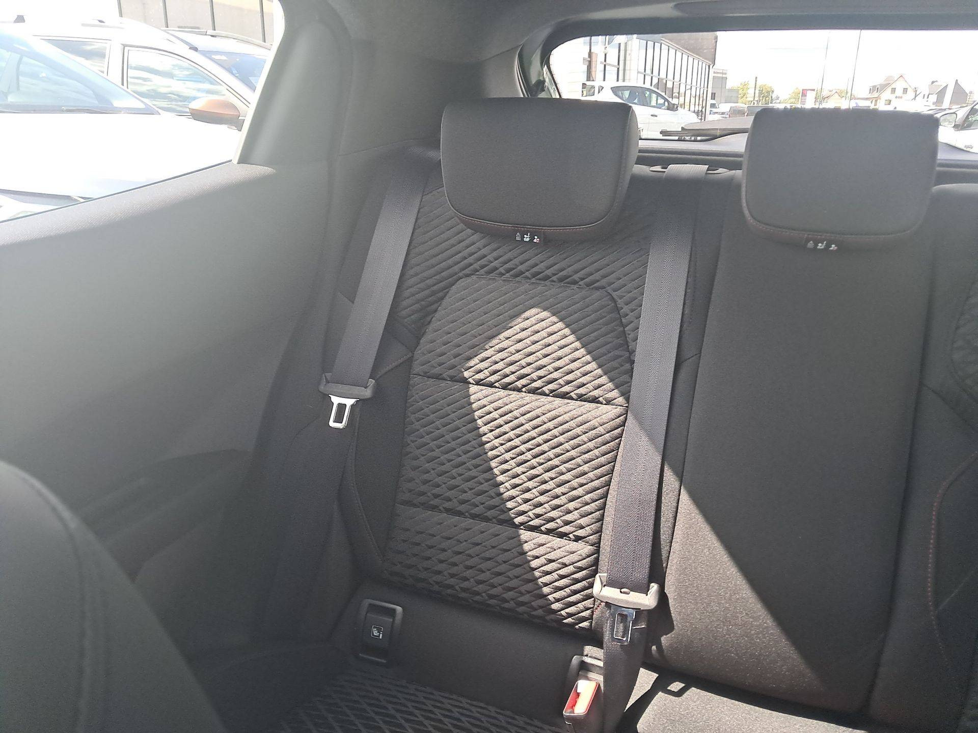 Vente en ligne Renault Clio 6 Clio Eco-G 120 ch EDC au prix de 25 290 €