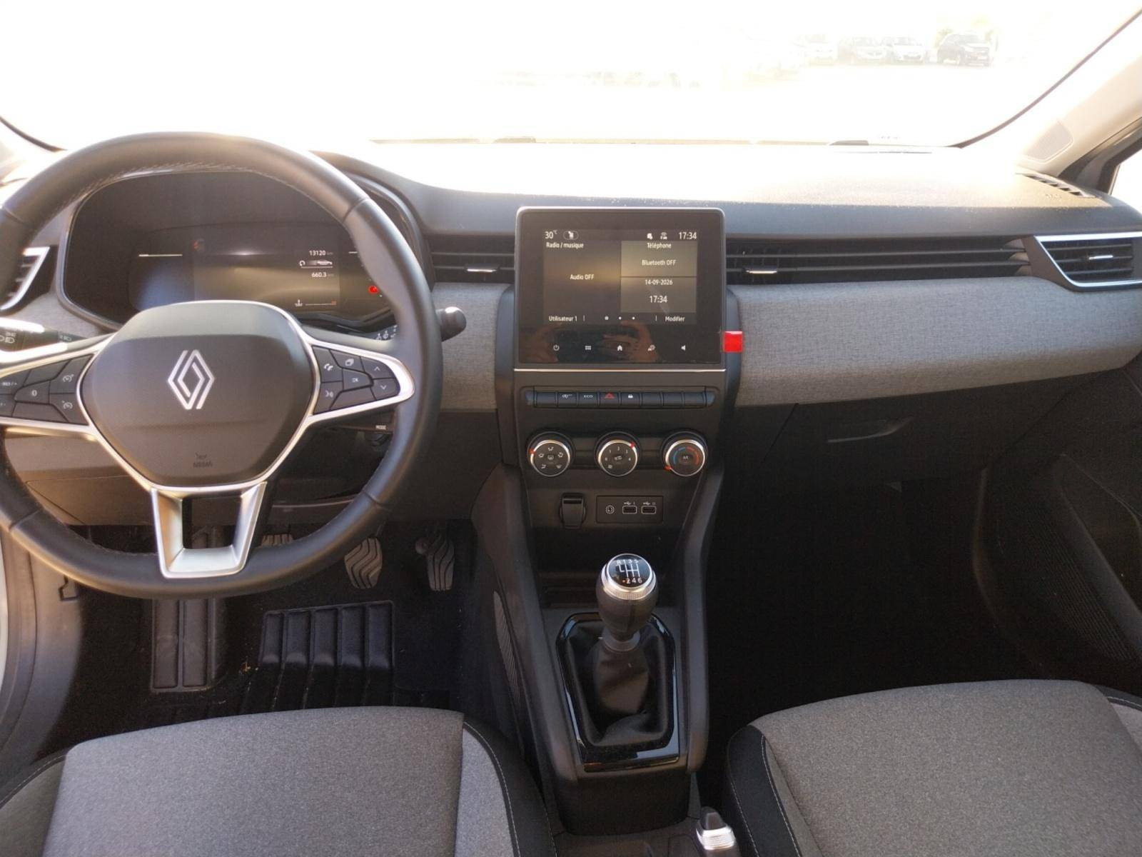 Vente en ligne Renault Clio 5 Clio TCe 90 ch GSR2 au prix de 14 990 €
