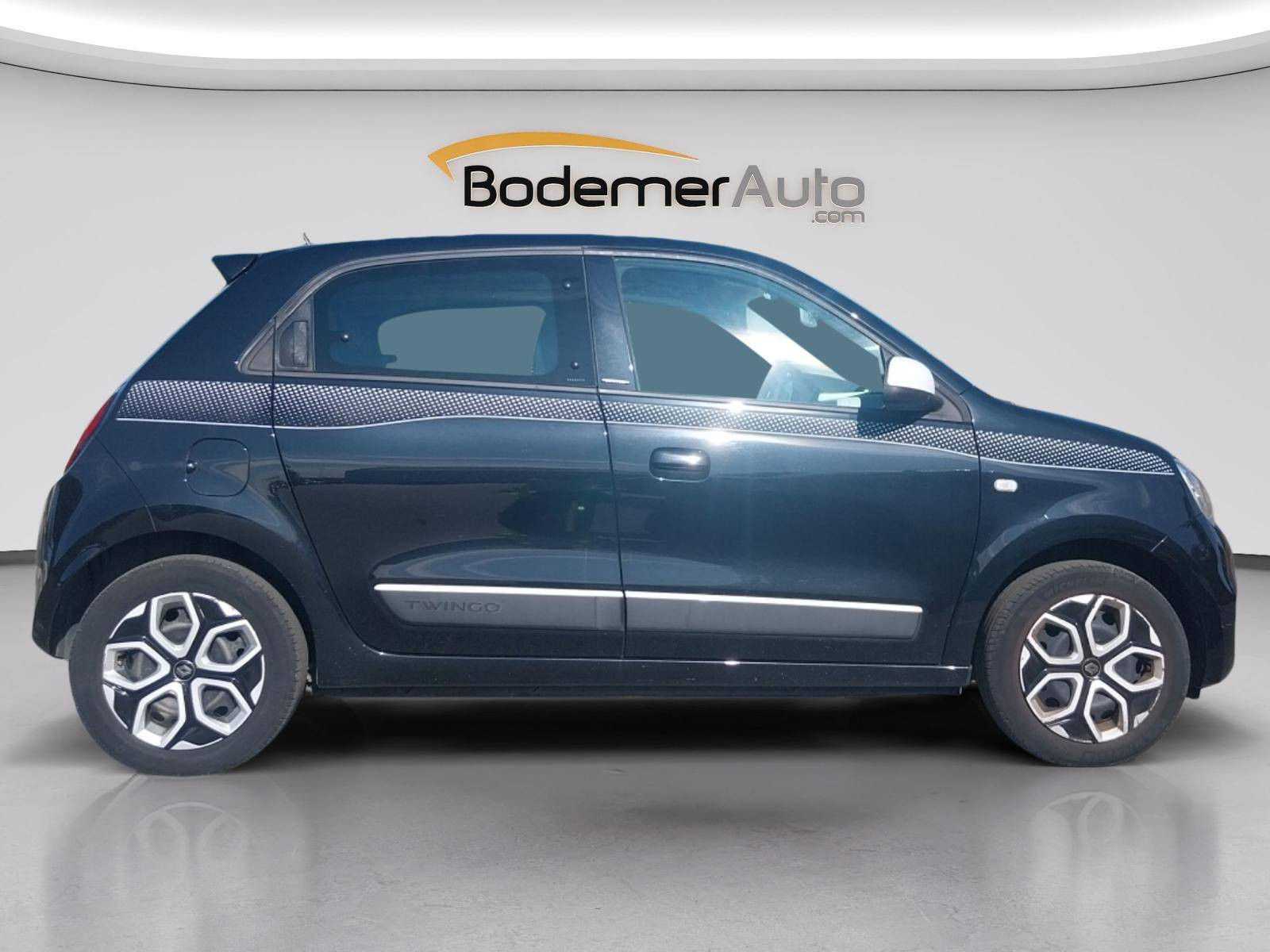 Vente en ligne Renault Twingo 3  SCe 65 - 21 au prix de 11 990 €