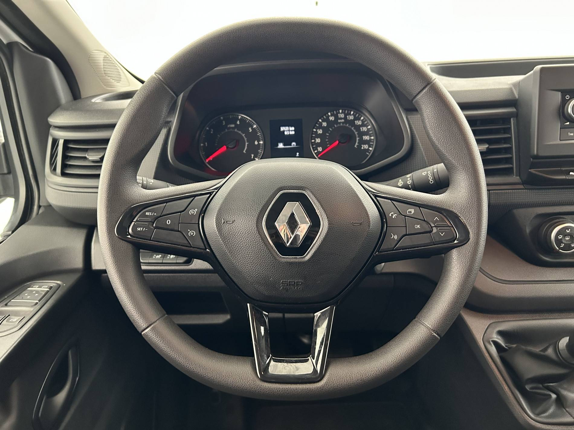 Vente en ligne Renault Trafic 3 Fourgon TRAFIC FGN L1H1 3000 KG BLUE DCI 130 au prix de 22 590 €