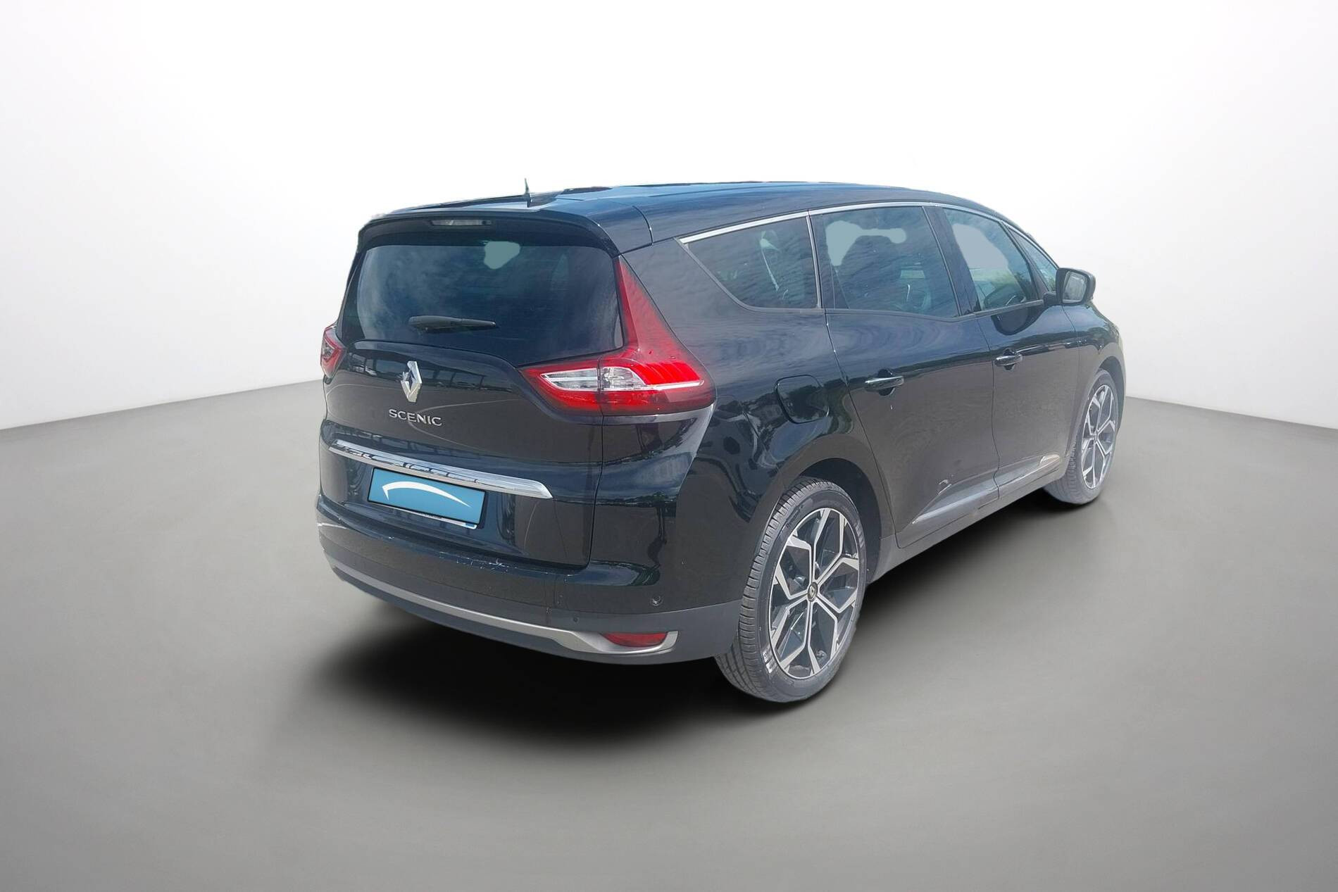 Vente en ligne Renault Grand Scenic 4 Grand Scenic TCe 140 EDC au prix de 19 990 €