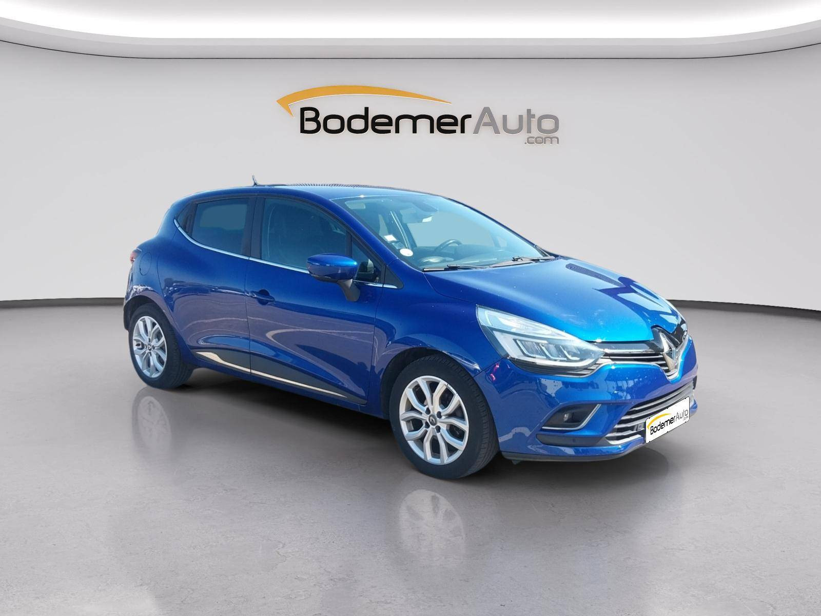 Vente en ligne Renault Clio 4 Clio dCi 90 Energy au prix de 10 890 €