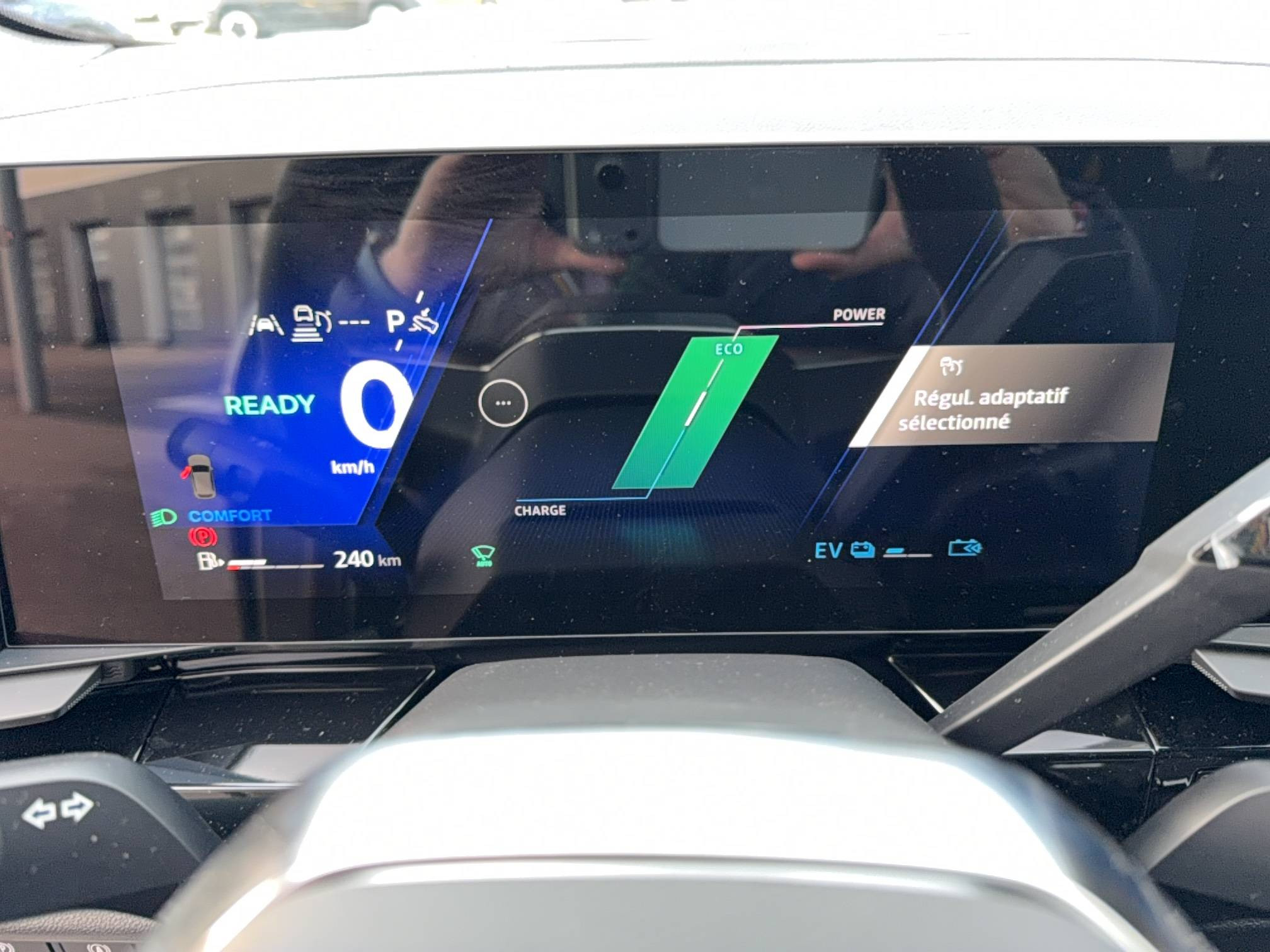 Vente en ligne Renault Austral  full hybrid E-Tech 200 ch au prix de 42 900 €