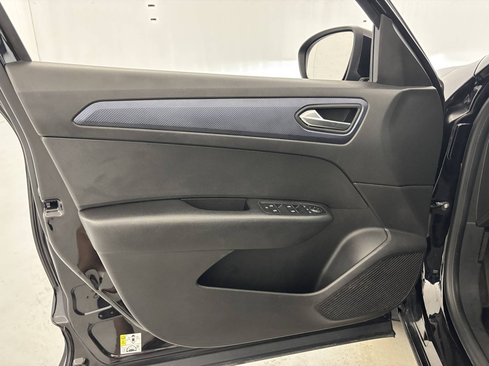 Vente en ligne Renault Arkana  TCe 140 EDC FAP au prix de 16 690 €