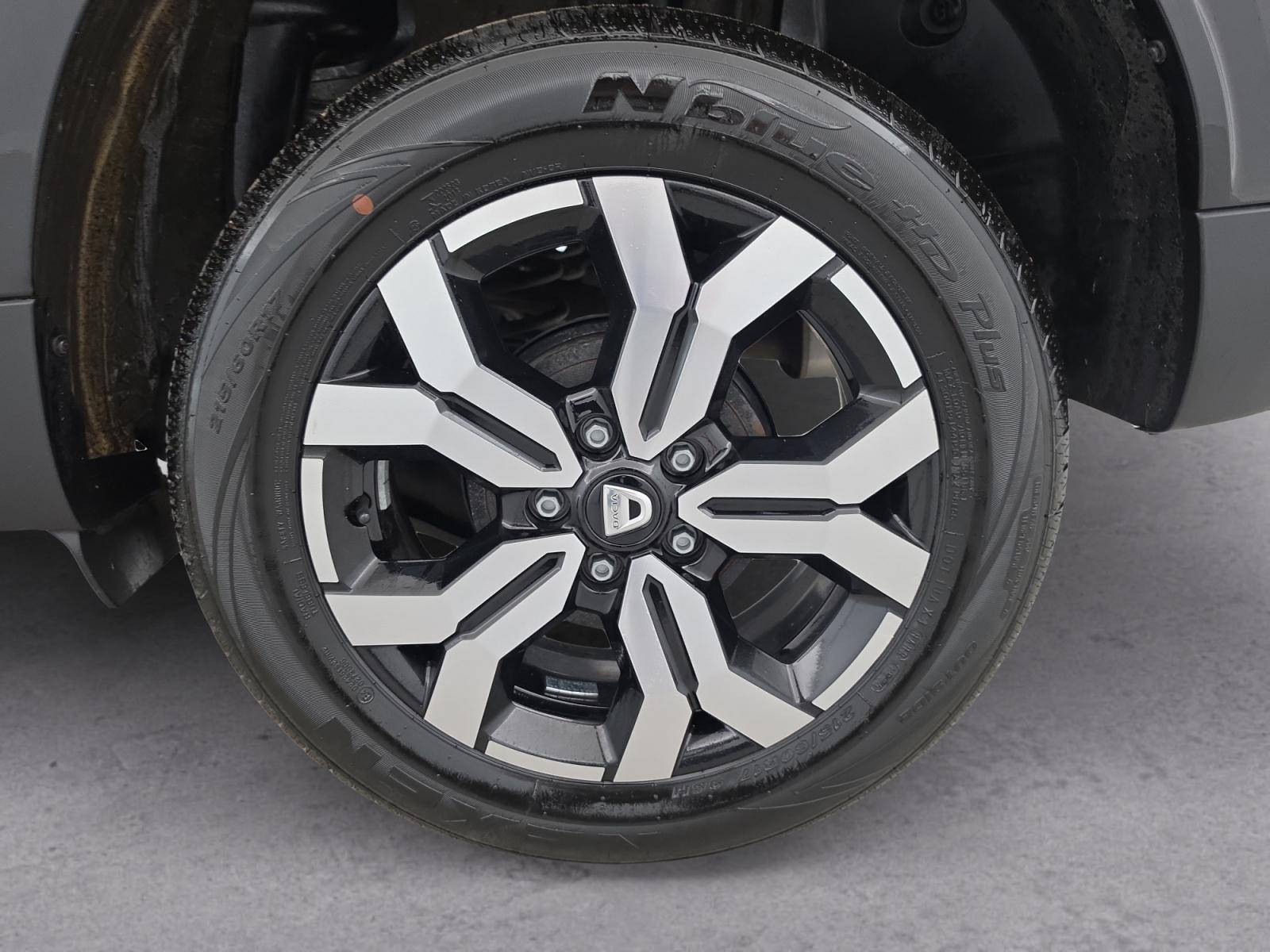 Vente en ligne Dacia Duster  Blue dCi 115 4x2 au prix de 18 491 €