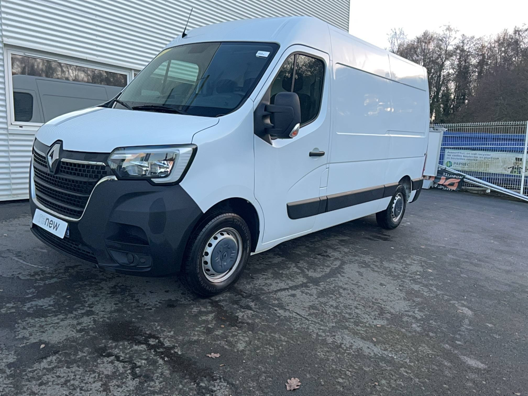 Renault Master Fourgon MASTER FGN TRAC F3500 L2H2 BLUE DCI 135 occasion de 2023 en vente à Guingamp