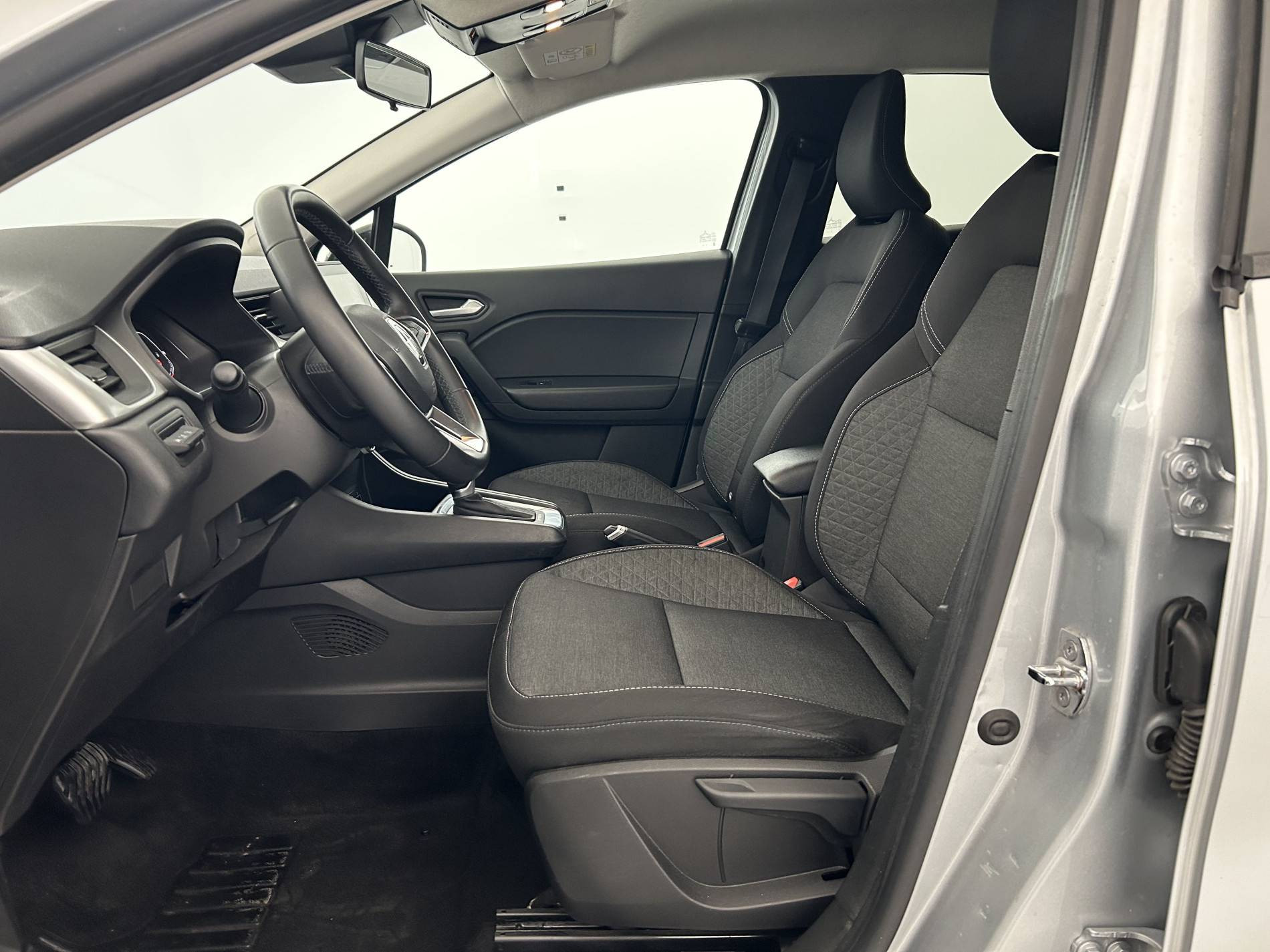 Vente en ligne Renault Captur  E-Tech full hybrid 145 au prix de 16 290 €