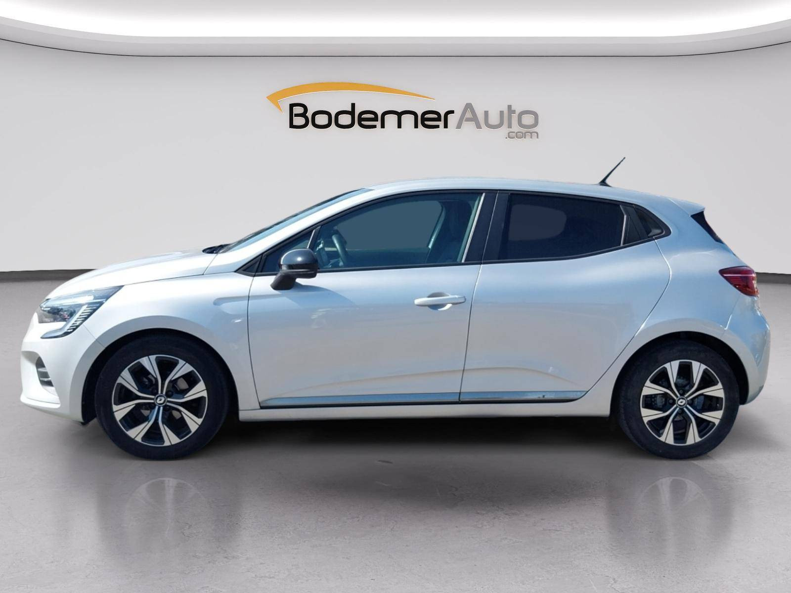 Vente en ligne Renault Clio 5 Clio TCe 100 GPL au prix de 14 491 €