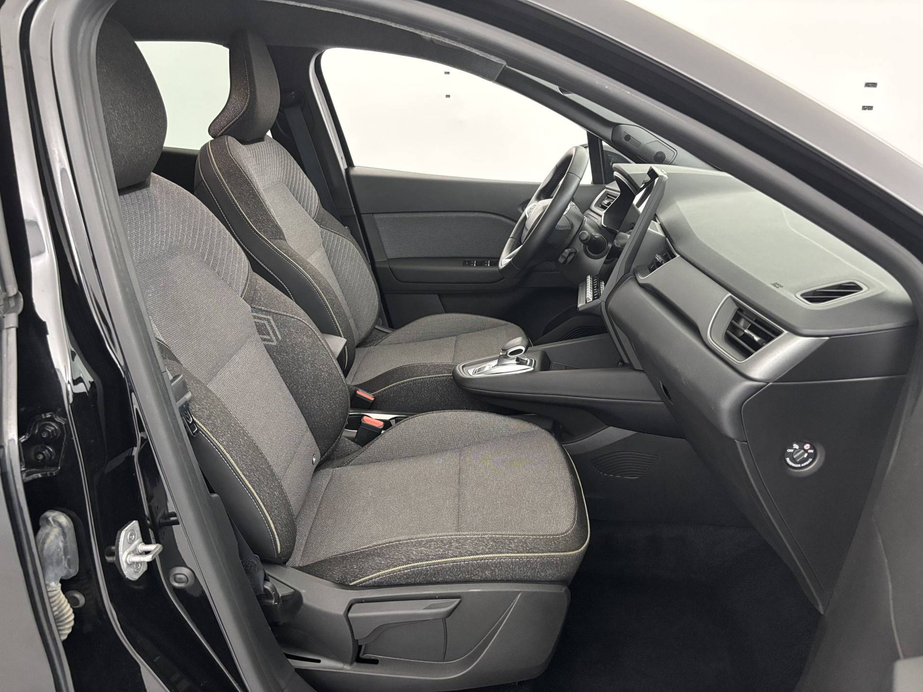 Vente en ligne Renault Symbioz  E-Tech full hybrid 145 au prix de 26 991 €