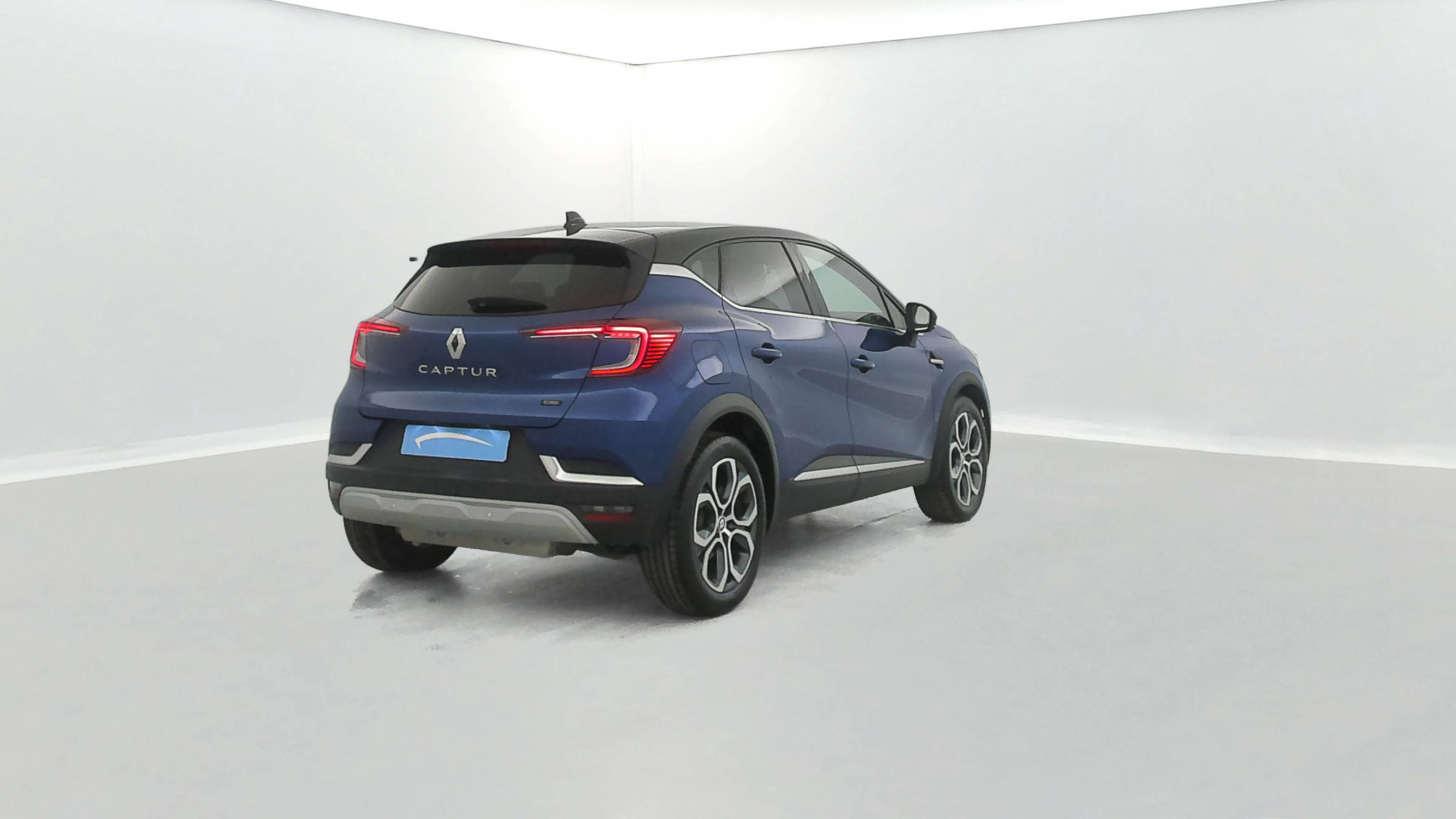 Vente en ligne Renault Captur  E-Tech hybride rechargeable 160 au prix de 18 990 €