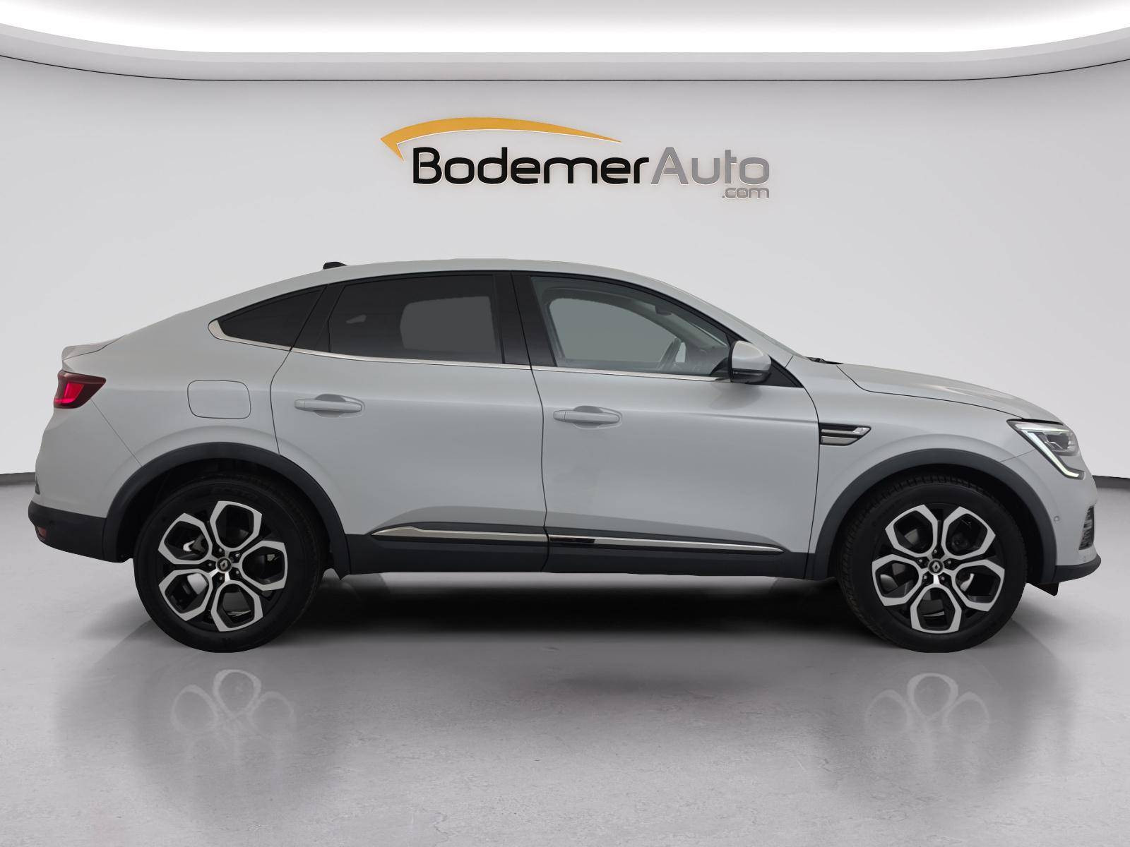 Vente en ligne Renault Arkana  E-Tech 145 - 21B au prix de 18 990 €