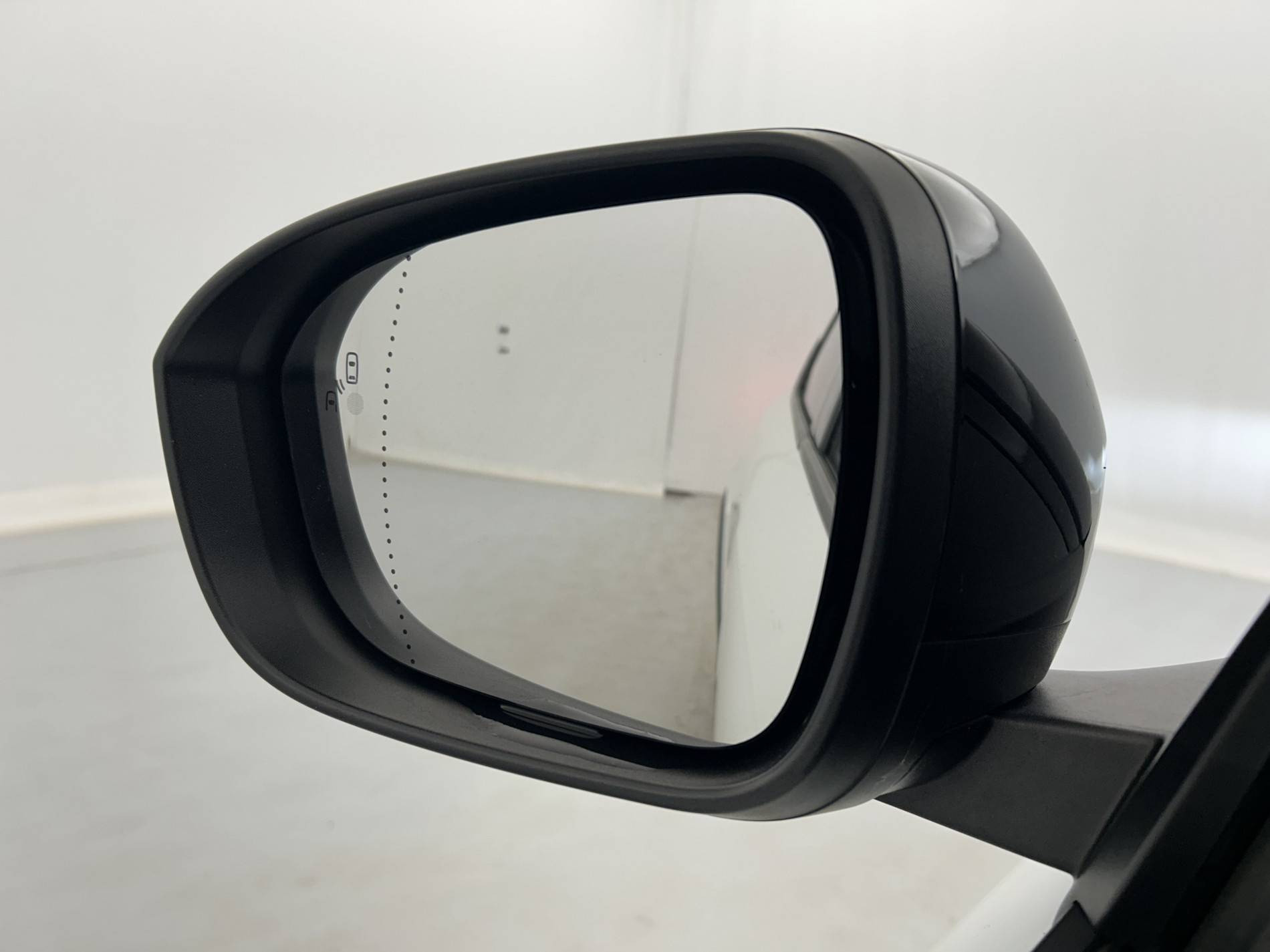 Vente en ligne Renault Scenic E-Tech Scenic E-Tech électrique 220 ch grande autonomie au prix de 42 990 €