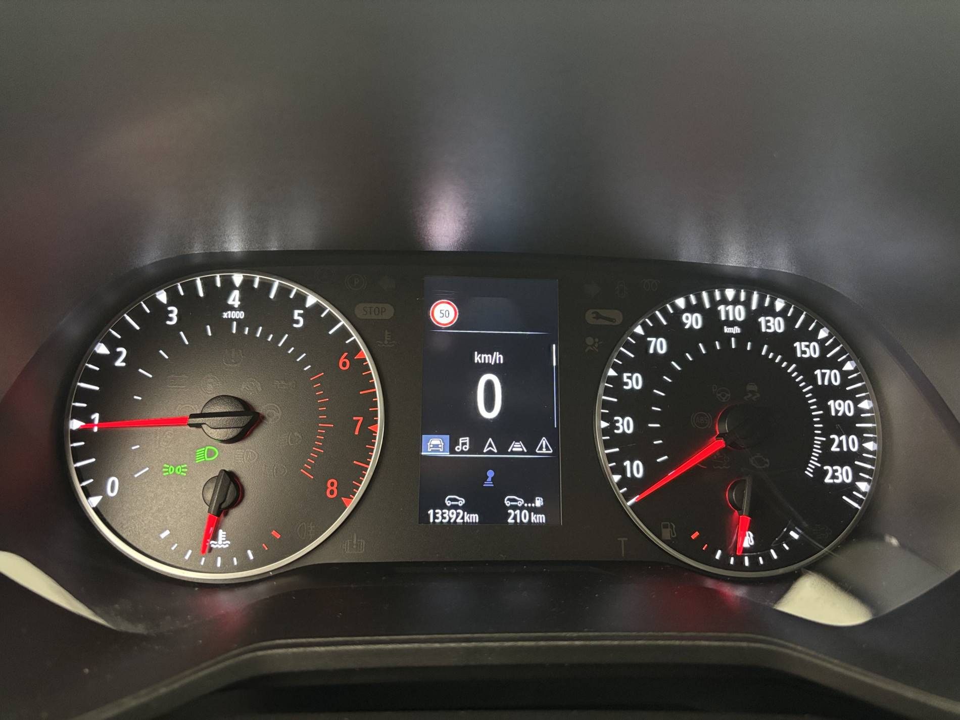 Vente en ligne Renault Clio 5 Clio SCe 65 au prix de 13 300 €