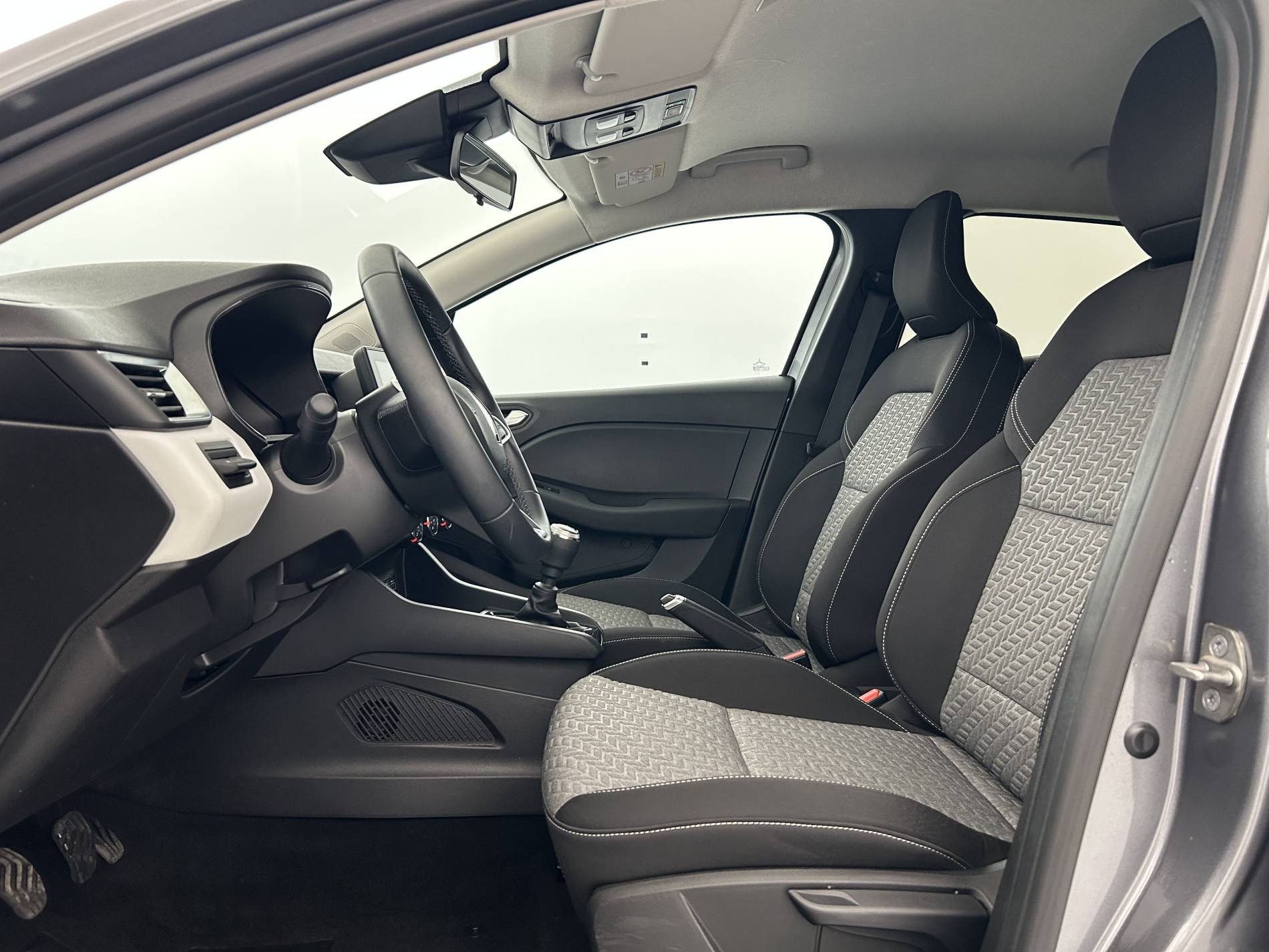 Vente en ligne Renault Clio 5 Clio TCe 90 au prix de 14 790 €