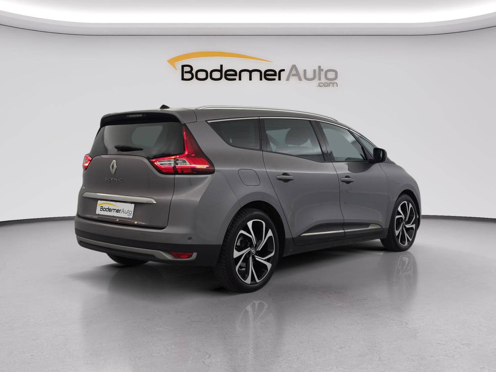 Vente en ligne Renault Grand Scenic 4 Grand Scenic Blue dCi 150 EDC au prix de 16 490 €