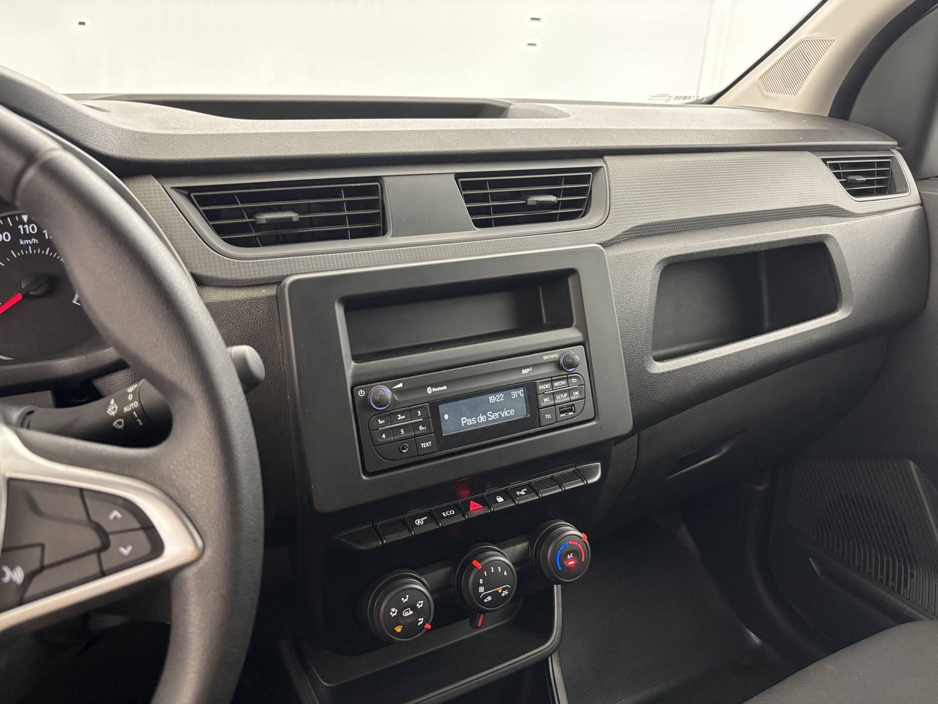 Vente en ligne Renault Express Van  BLUE DCI 95 - 22 au prix de 17 300 €