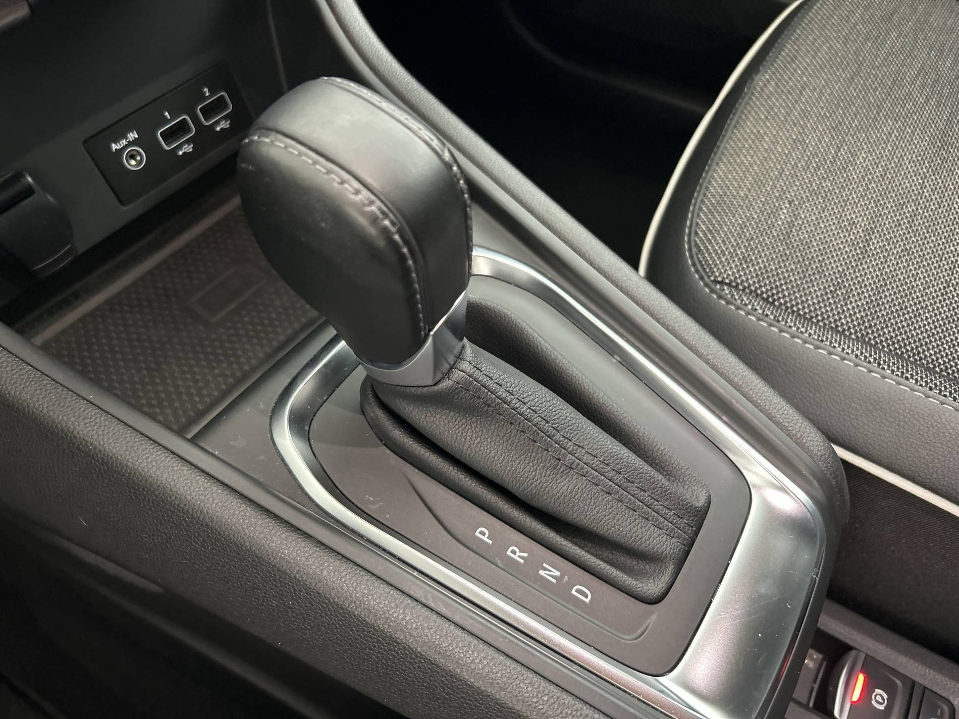 Vente en ligne Renault Captur  TCe 140 EDC - 21 au prix de 17 990 €