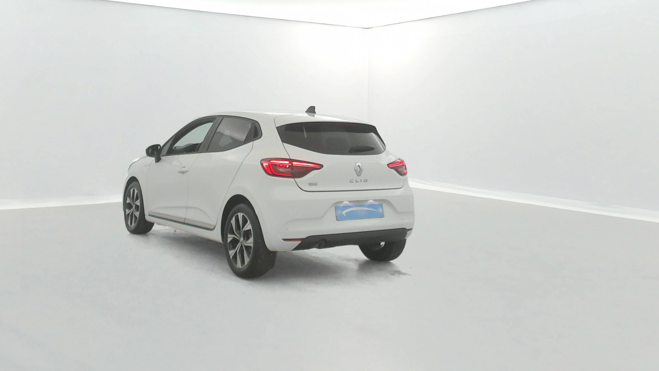 Vente en ligne Renault Clio 5 Clio TCe 90 au prix de 14 900 €