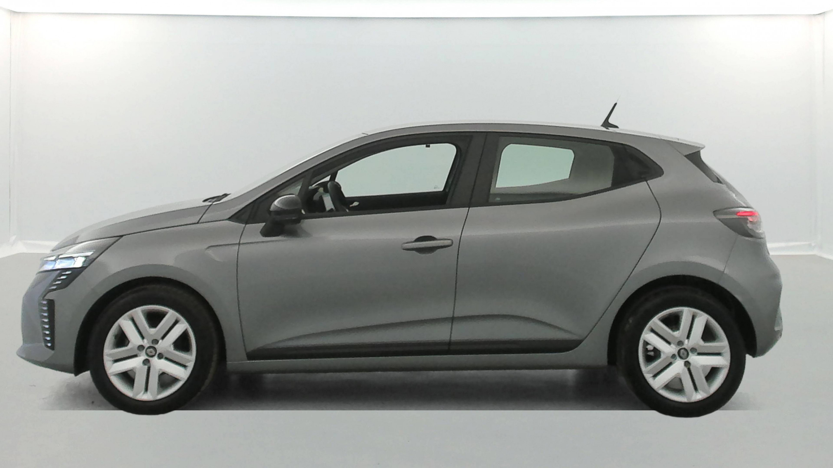 Vente en ligne Renault Clio 5 Clio TCe 90 au prix de 15 490 €
