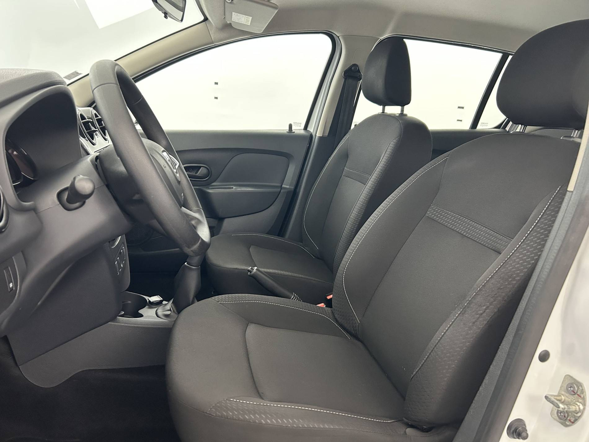 Vente en ligne Dacia Sandero  SCe 75 au prix de 9 490 €