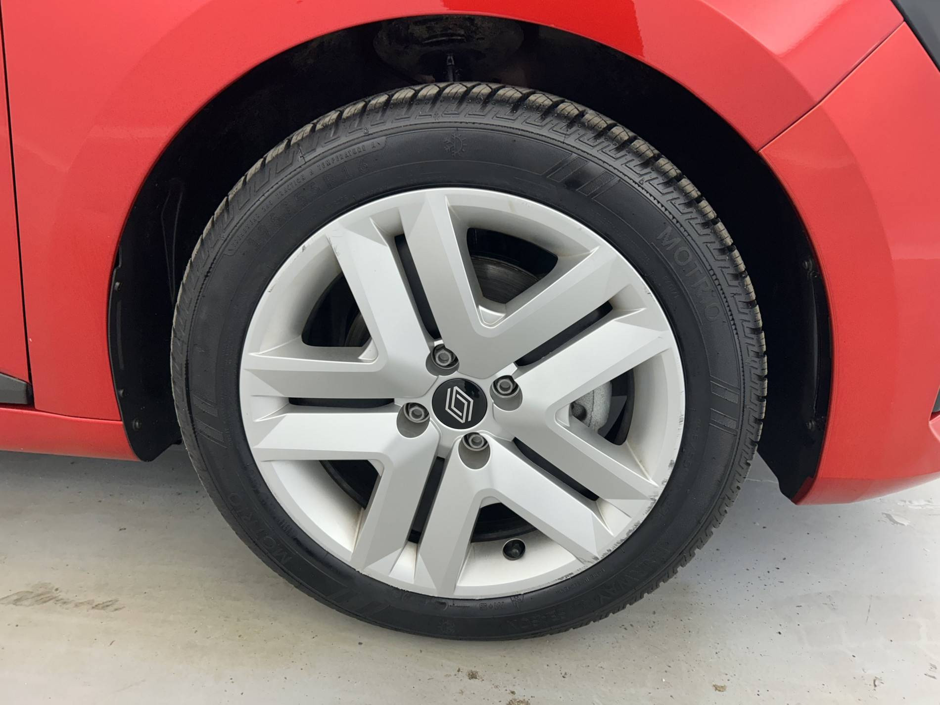 Vente en ligne Renault Clio 5 Clio E-Tech full hybrid 145 ch GSR2 au prix de 20 000 €