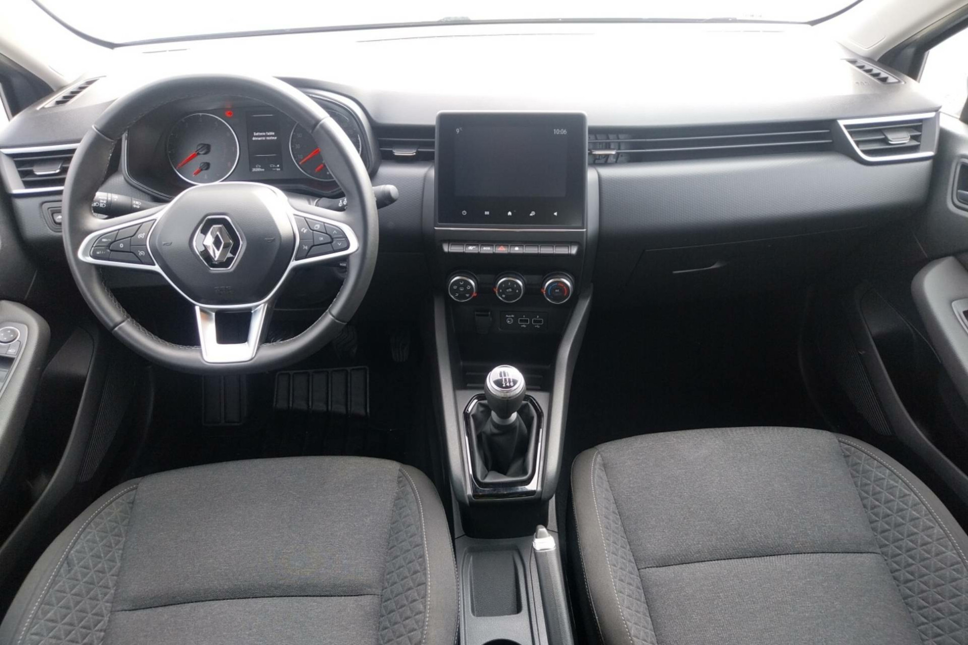 Vente en ligne Renault Clio 5 Clio TCe 90 au prix de 14 220 €