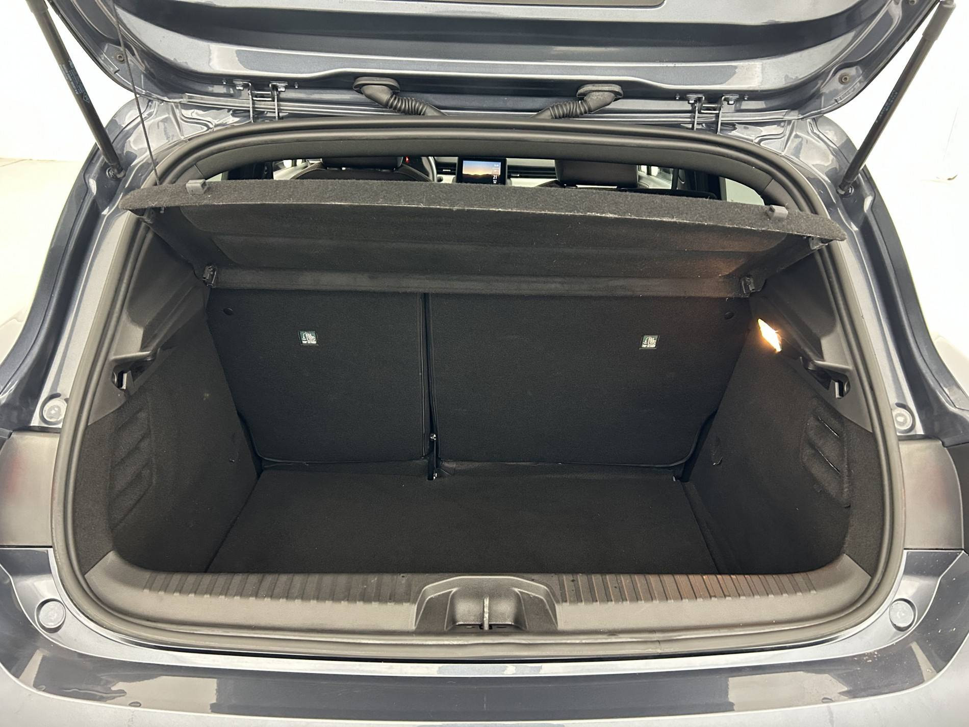 Vente en ligne Renault Clio 5 Clio TCe 90 - 21N au prix de 14 640 €