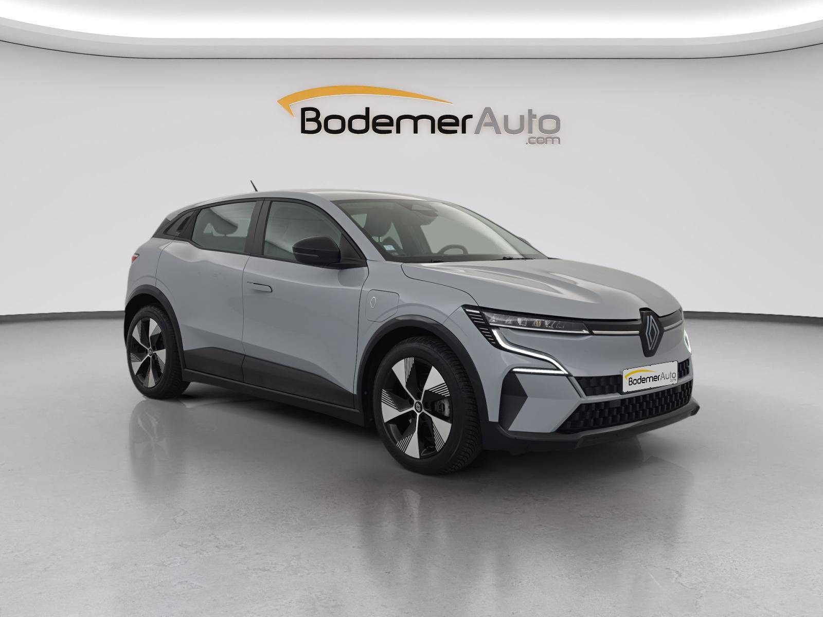 Vente en ligne Renault Megane E-Tech  EV40 130ch standard charge au prix de 18 991 €