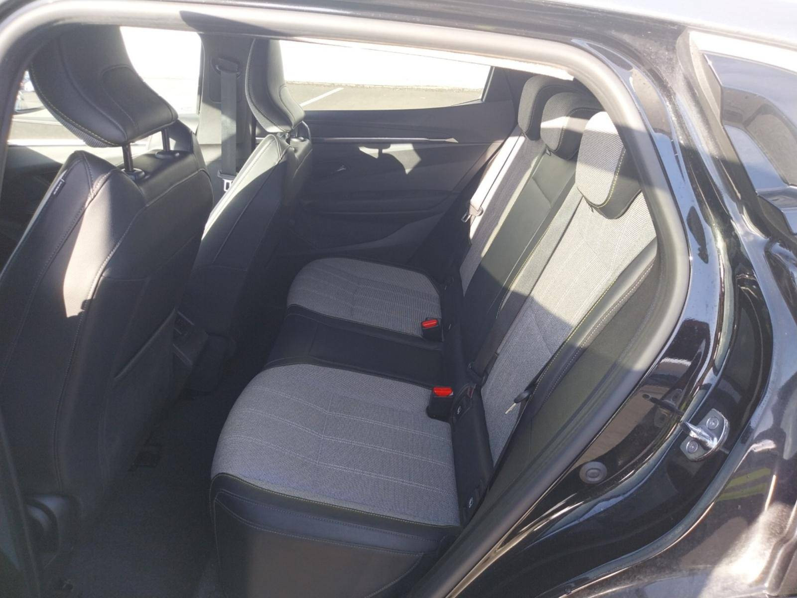 Vente en ligne Renault Megane E-Tech  EV60 220 ch super charge au prix de 25 900 €