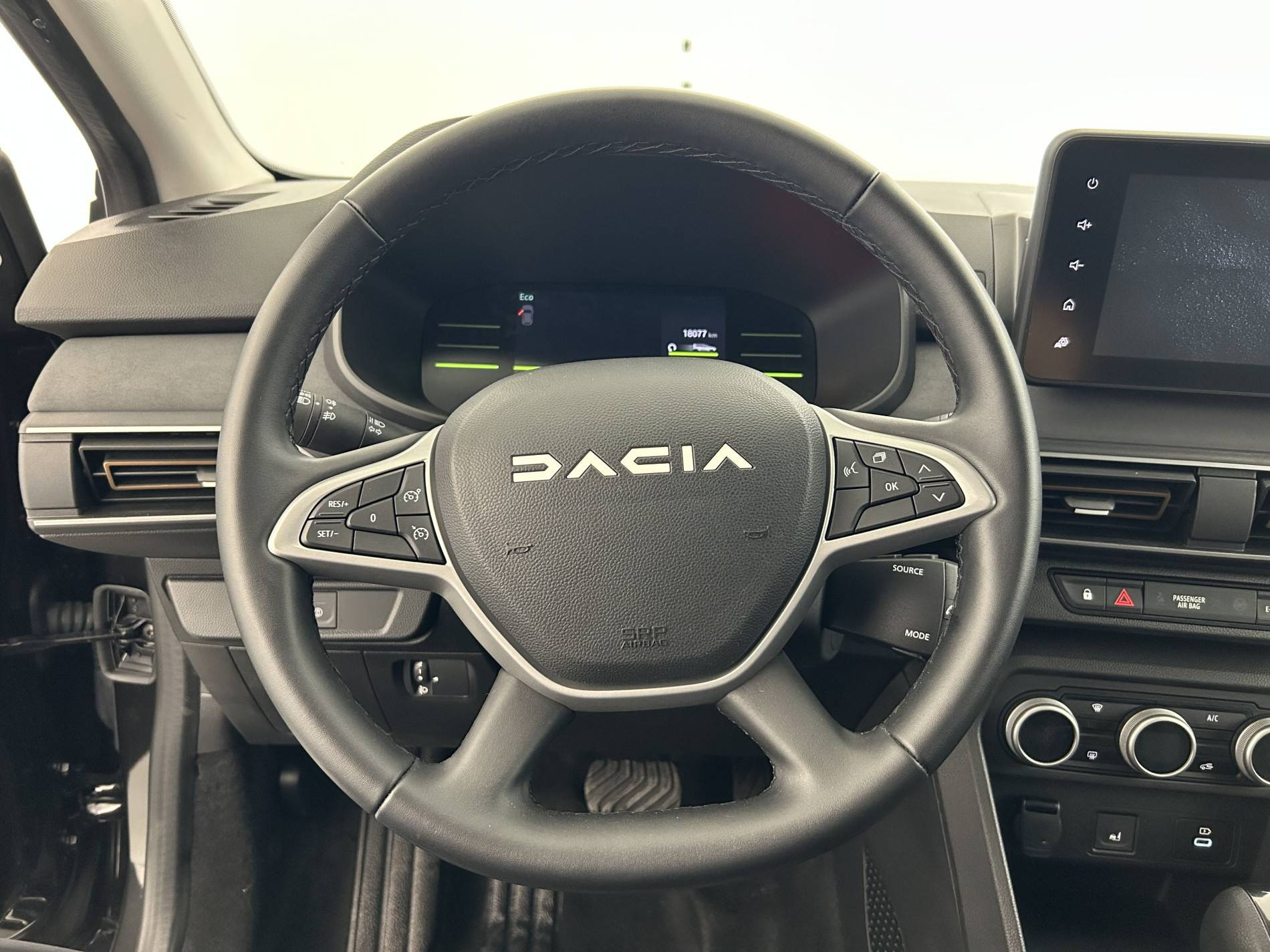 Vente en ligne Dacia Jogger  Hybrid 140 7 places GSR2 au prix de 23 490 €