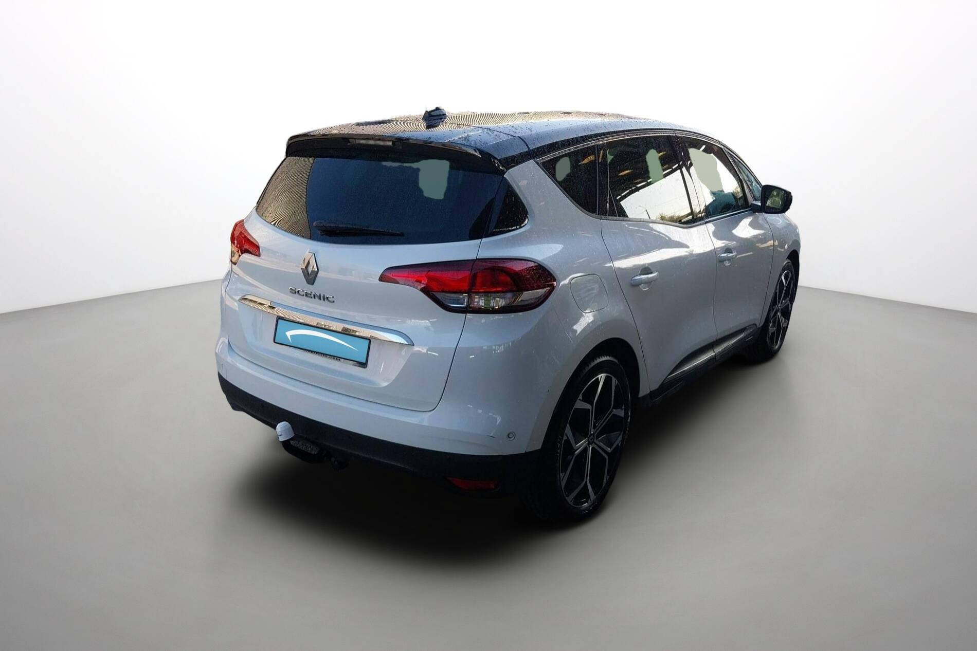 Vente en ligne Renault Scenic 4 Scenic TCe 140 FAP - 21 au prix de 16 950 €